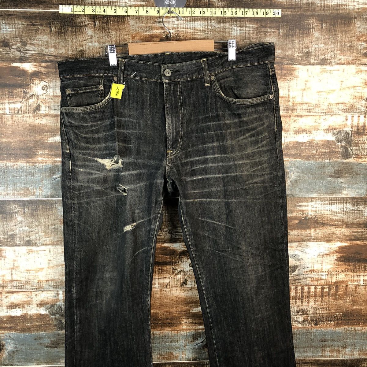 Uniqlo DL Uniqlo Jeans Black Distressed Denim Pants #C156 Size US 38 / EU 54 - 2 Thumbnail
