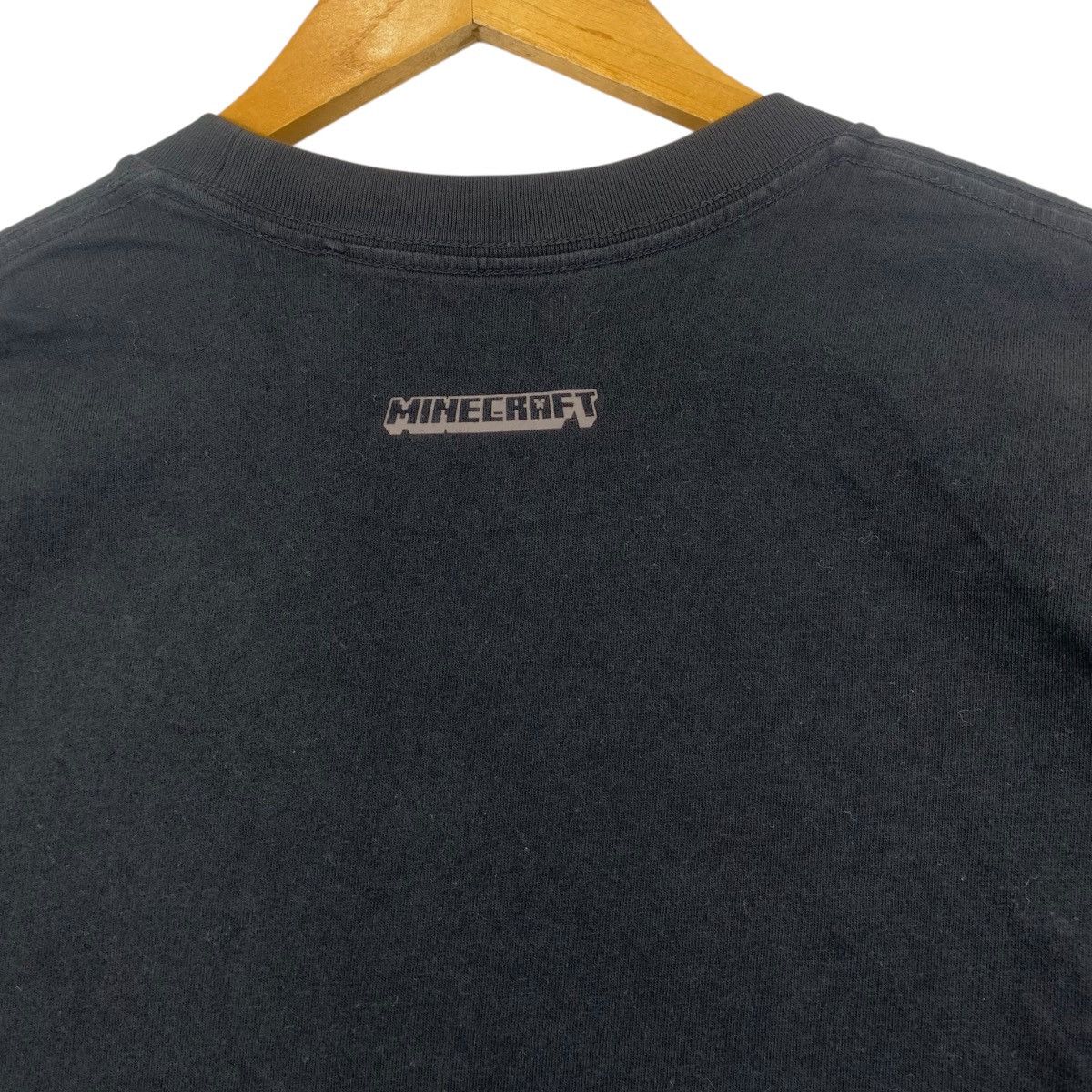 Uniqlo UNIQLO x MINECRAFT GAME Create Explorer Survive Tee Shirt Size S / US 4 / IT 40 - 6 Thumbnail