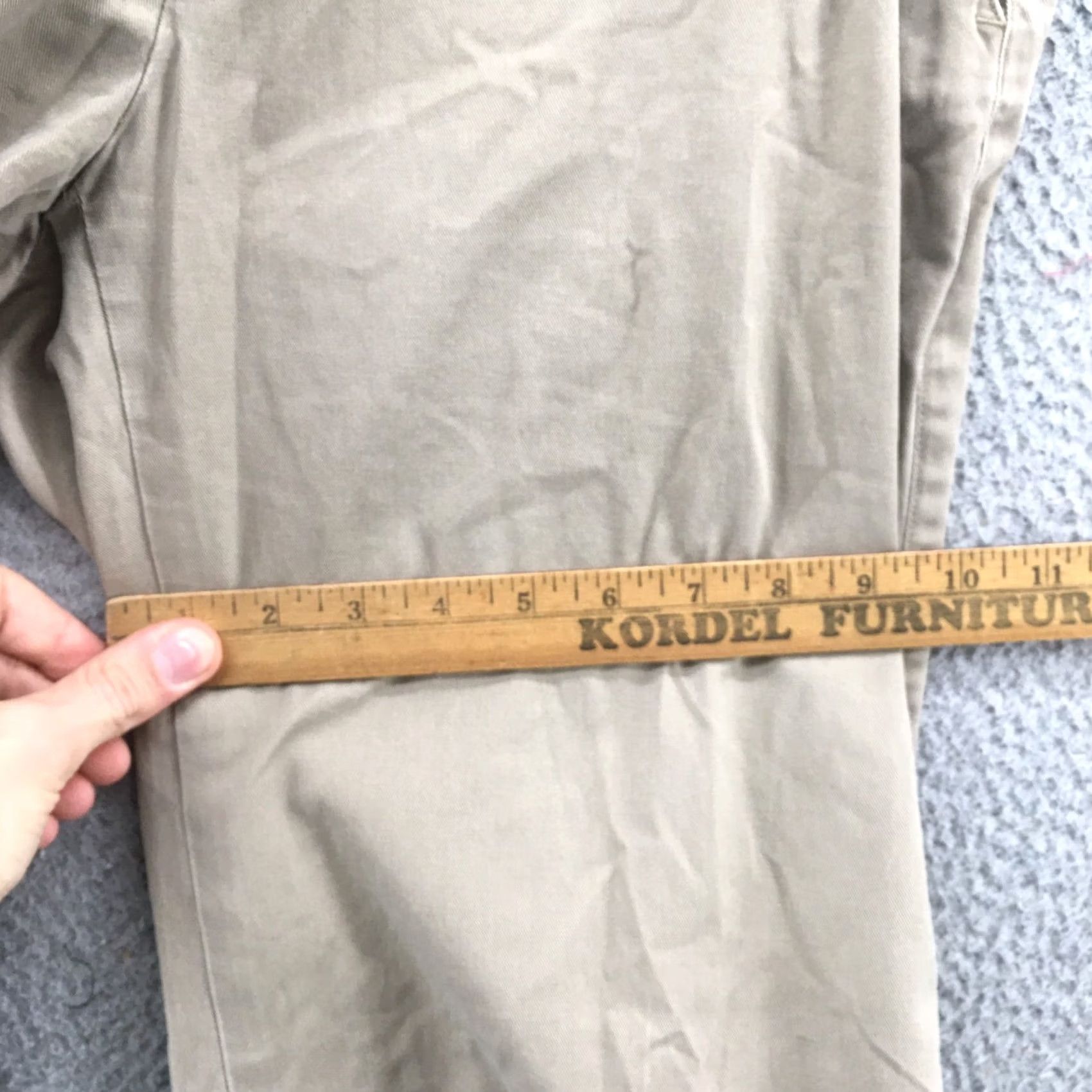 Banana Republic Banana Republic Chino Pants Womens Beige Mid Rise Flare Cut Zip Waist 30 Inseam 31 Size 30" / US 8 / IT 44 - 7 Thumbnail