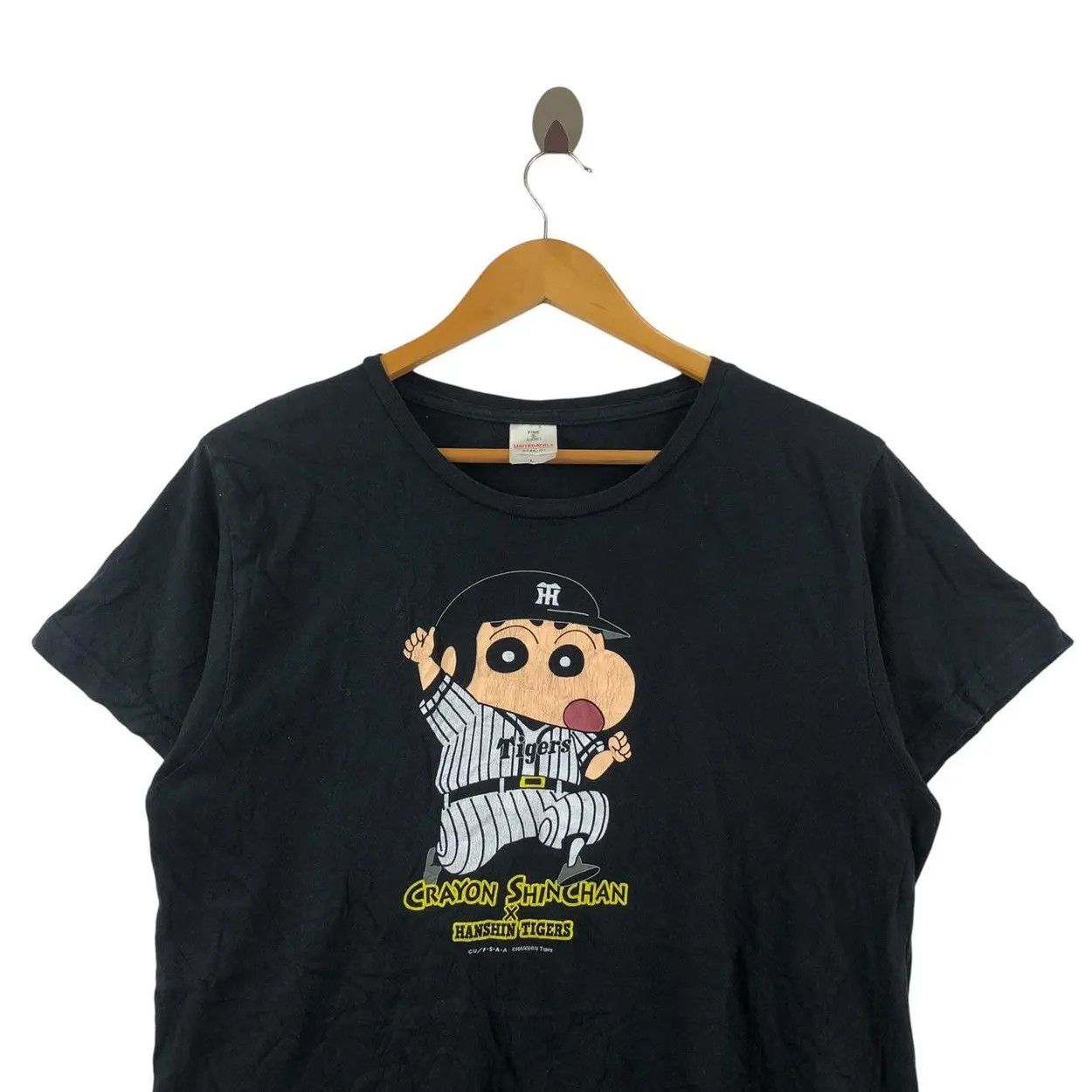 Other CRAYON SHIN CHAN x HANSHIN TIGERS Baseball Tee Shirt Size US L / EU 52-54 / 3 - 3 Thumbnail