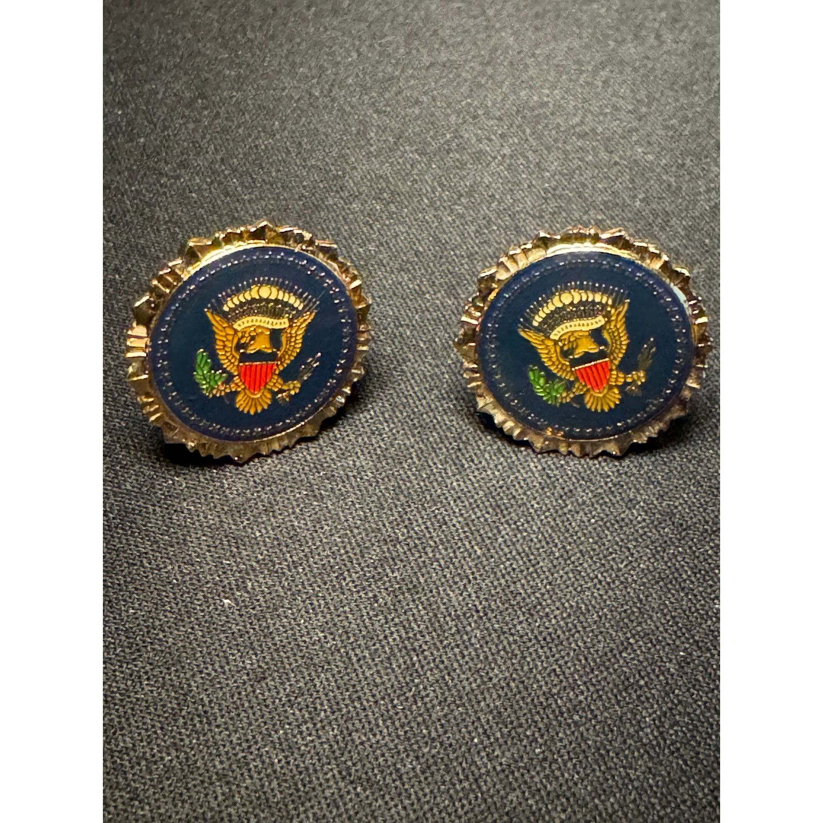 Other Vintage Presidential Cuff Links Signed VWE Numbered Size ONE SIZE - 1 Thumbnail