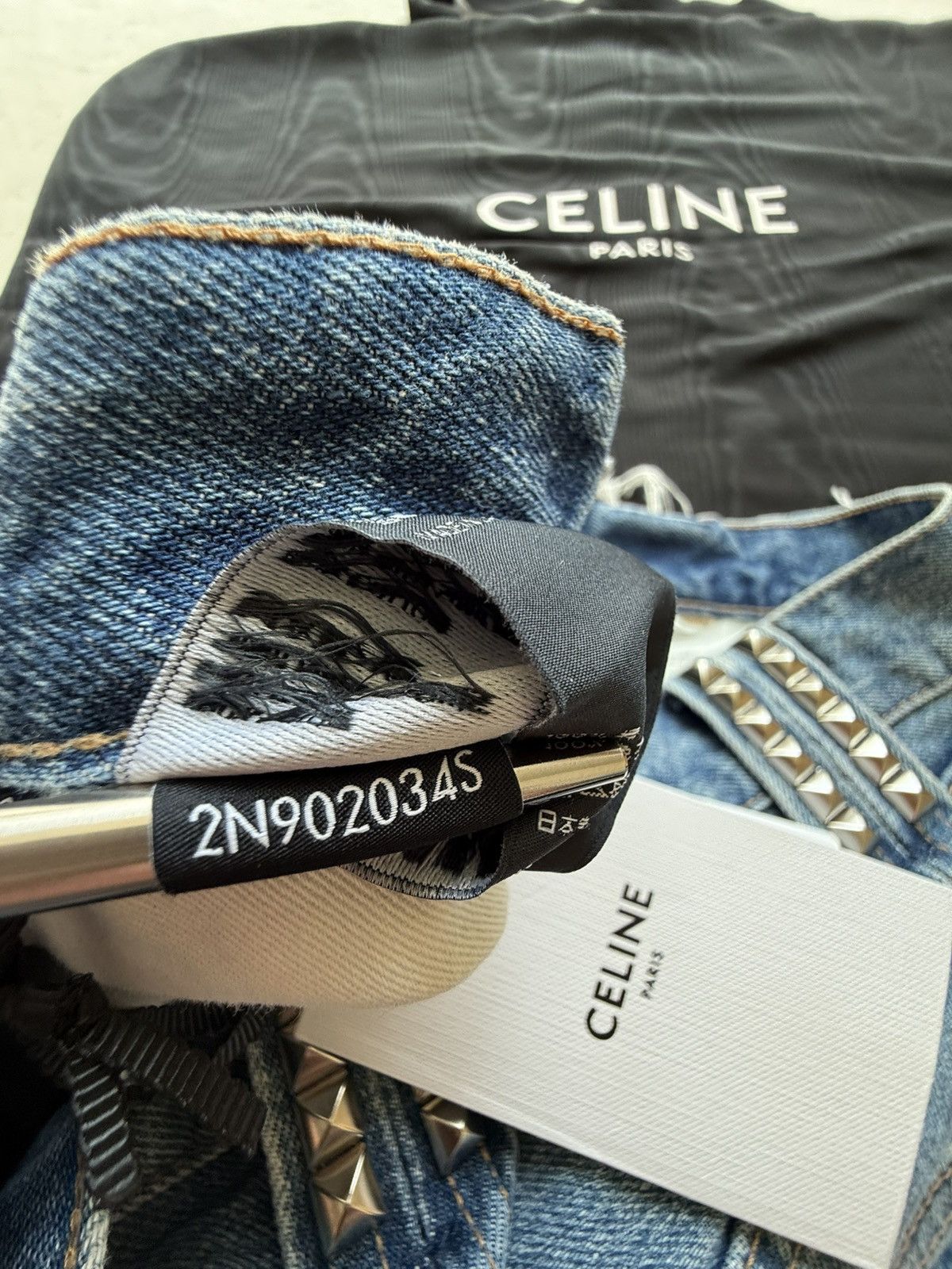 Celine SS24 Celine studded Zuma wash raw hem jean shorts Hedi 30 31 Size US 30 / EU 46 - 7 Thumbnail