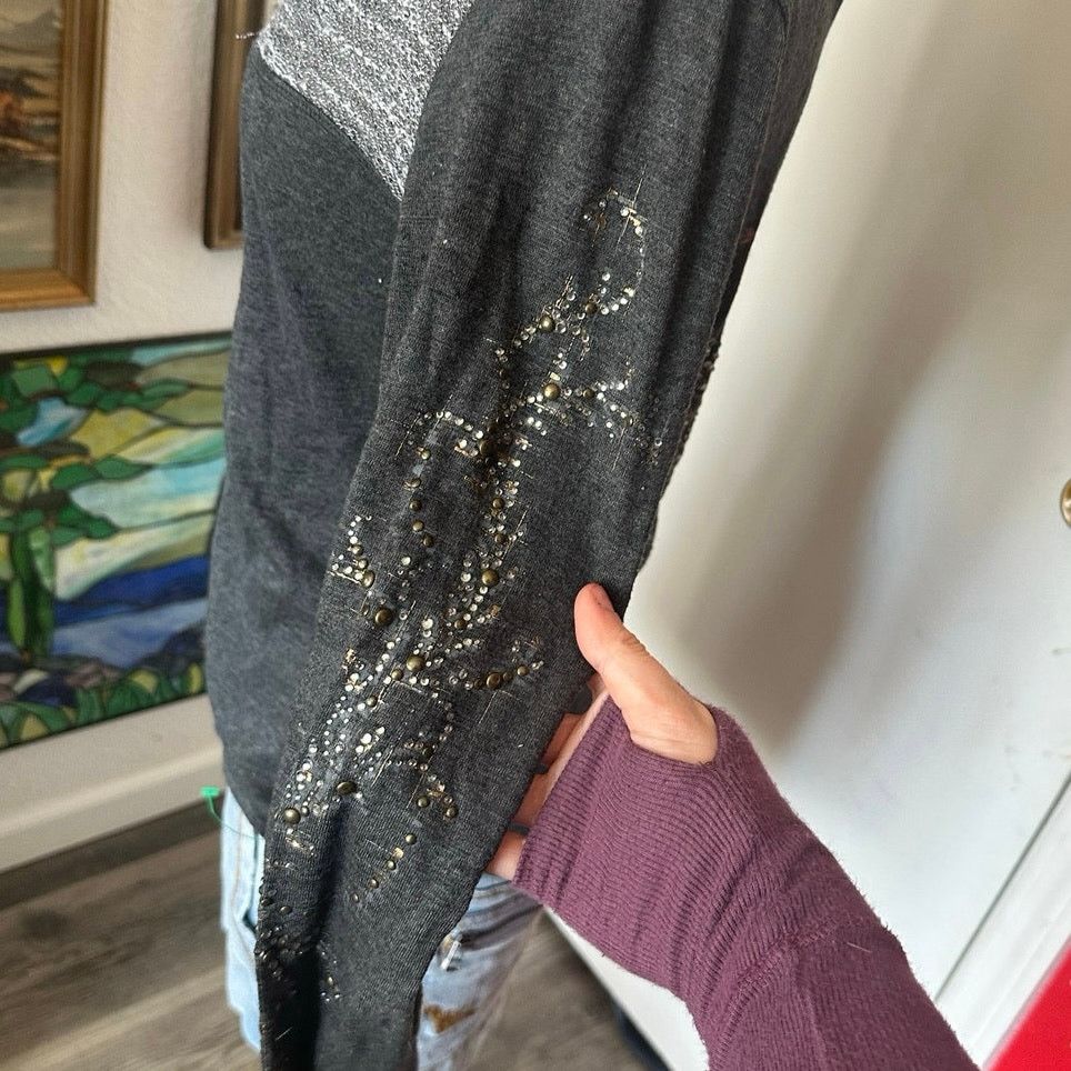 Other miss me grey and gold bedazzled long sleeve shirt Size M / US 6-8 / IT 42-44 - 2 Thumbnail