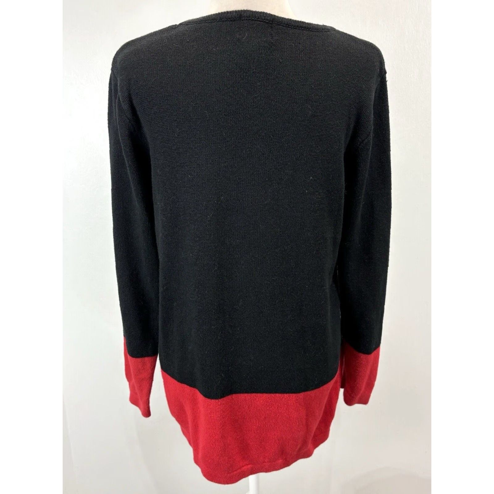 Vintage VINTAGE Nutcracker Christmas Tunic Sweater Women's S Black Beaded Embellished Knit Ramie Blend 1960s/70s Mens Womens? Size S / US 4 / IT 40 - 3 Thumbnail