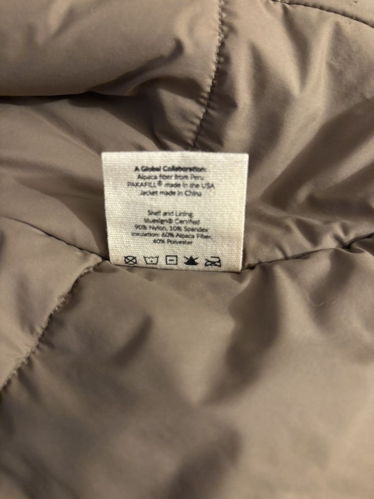 Other PAKA Alpaca-Insulated Jacket – Size M Size US M / EU 48-50 / 2 - 4 Thumbnail