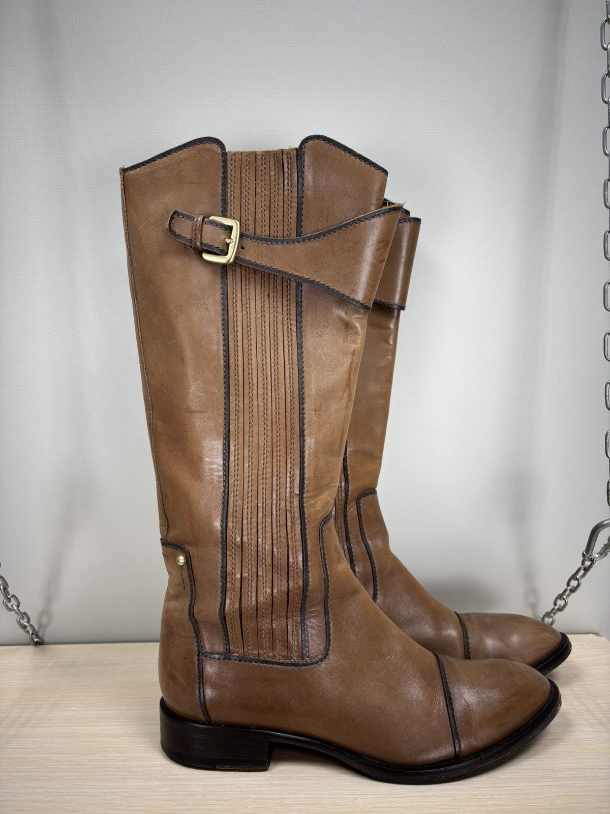 Hugo Boss Womens leather boots Hugo Boss Size 39 1/2 Color Brown Size US 9.5 / IT 39.5 - 4 Thumbnail