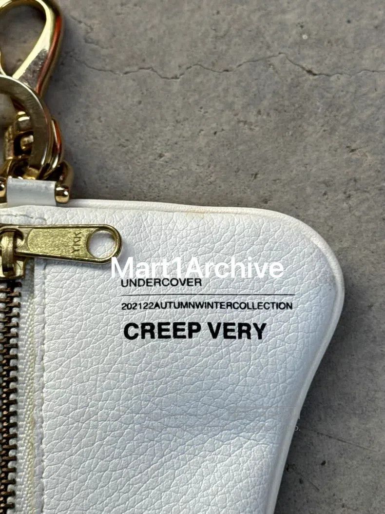 Undercover Undercover Keychain Zipper Pendant Printed Change Purse Size ONE SIZE - 4 Thumbnail