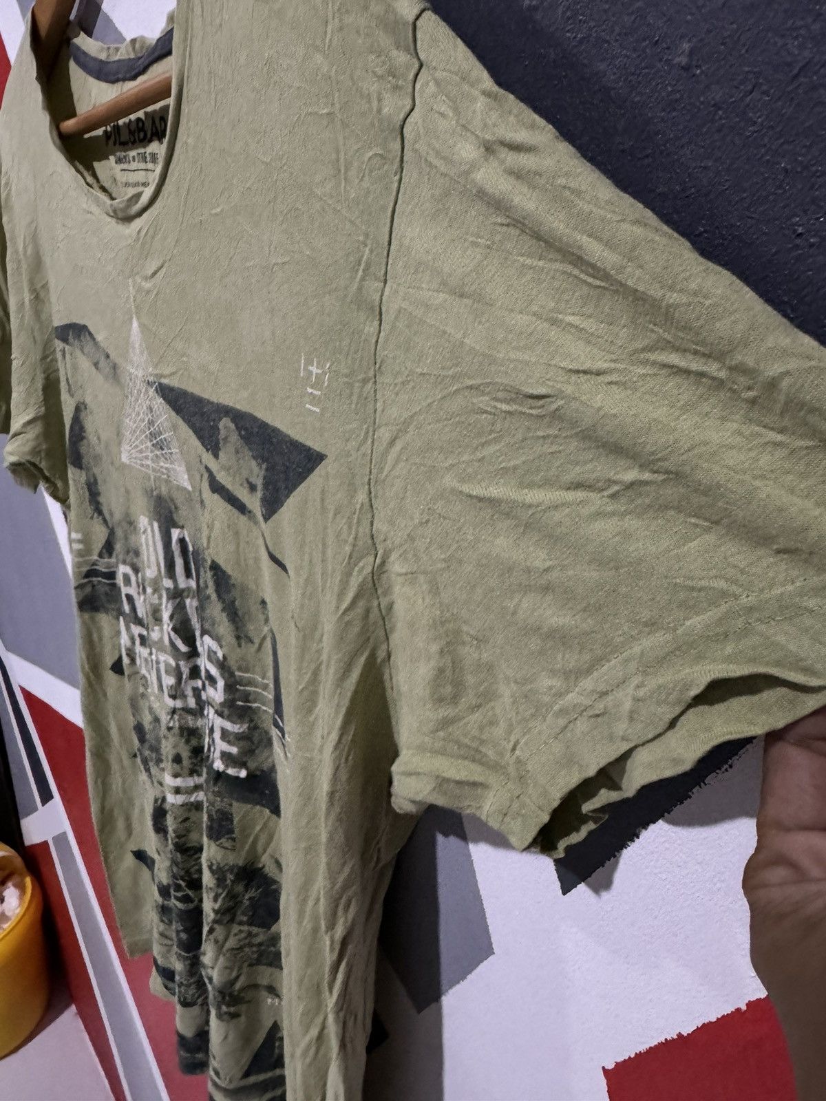 Pull & Bear Pull & Bear - Old Rockers Never Die Size US L / EU 52-54 / 3 - 3 Thumbnail