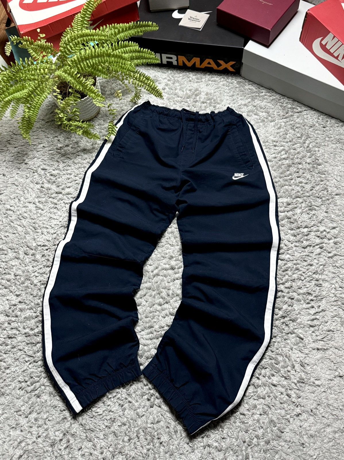 Nike 00s Nike Vintage Pants Rare Nylon Drill Streetwear Y2k Size US 31 - 1 Thumbnail