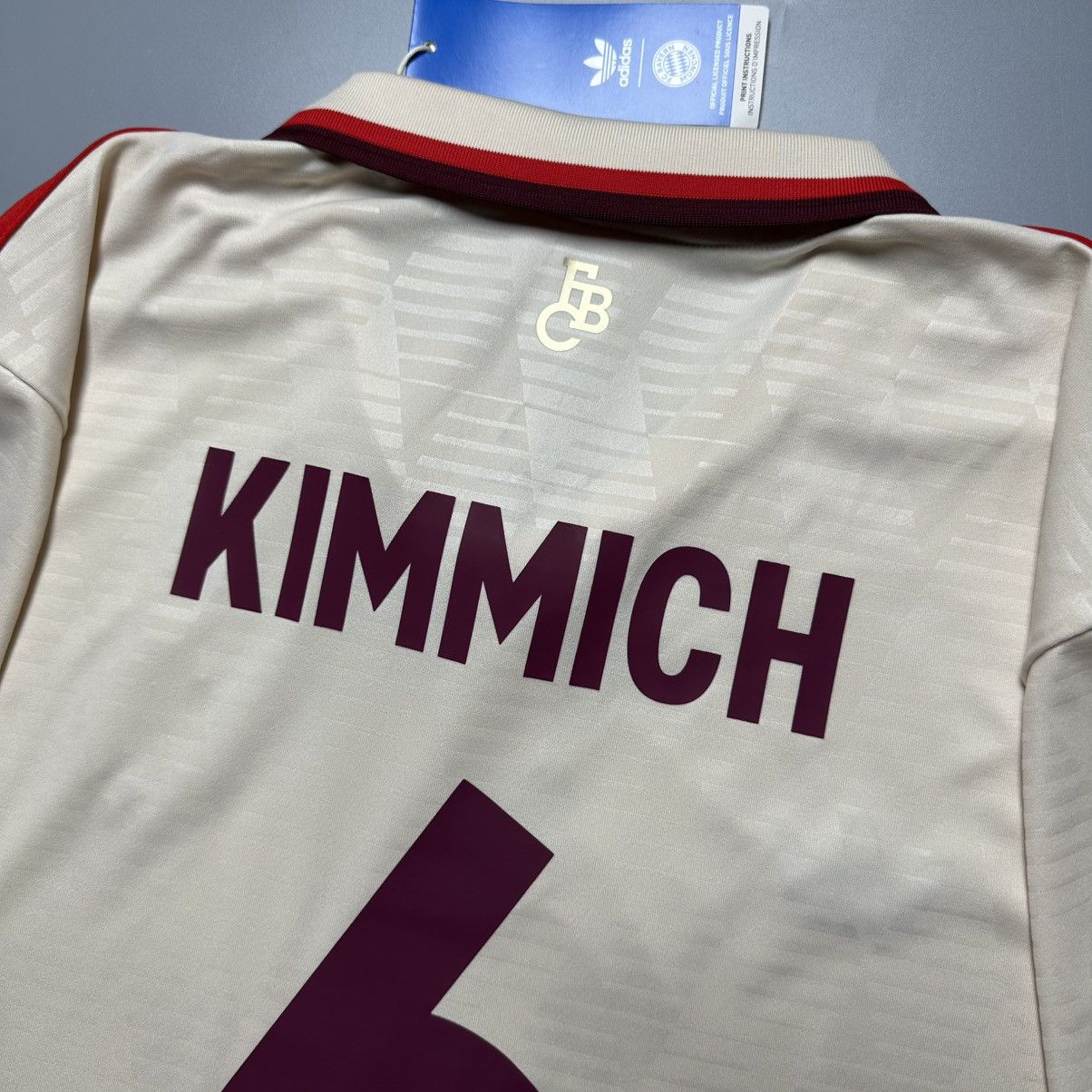 Vintage BAYERN ADIDAS 2024/2025 FOOTBALL THIRD JERSEY #6 KIMMICH Size US XXL / EU 58 / 5 - 11 Thumbnail