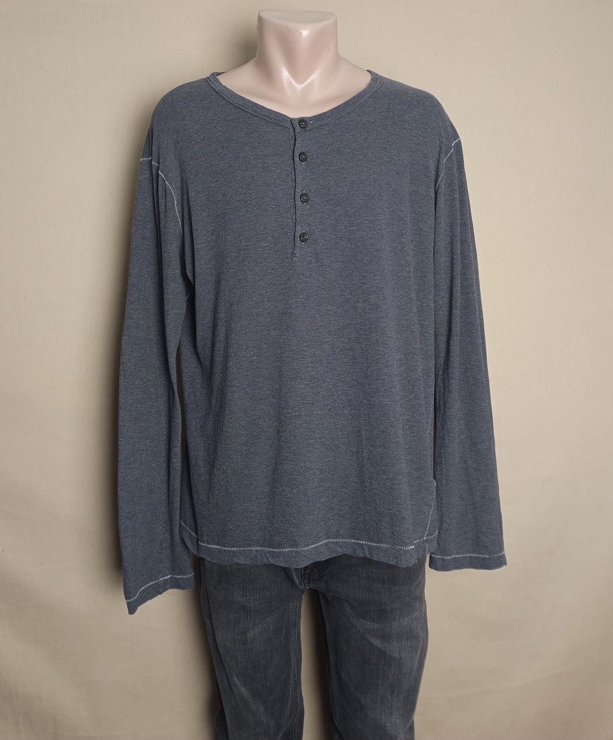 Dolce & Gabbana Dolce & Gabbana Henley Long Sleeve Top Grey Size US XL / EU 56 / 4 - 1 Thumbnail