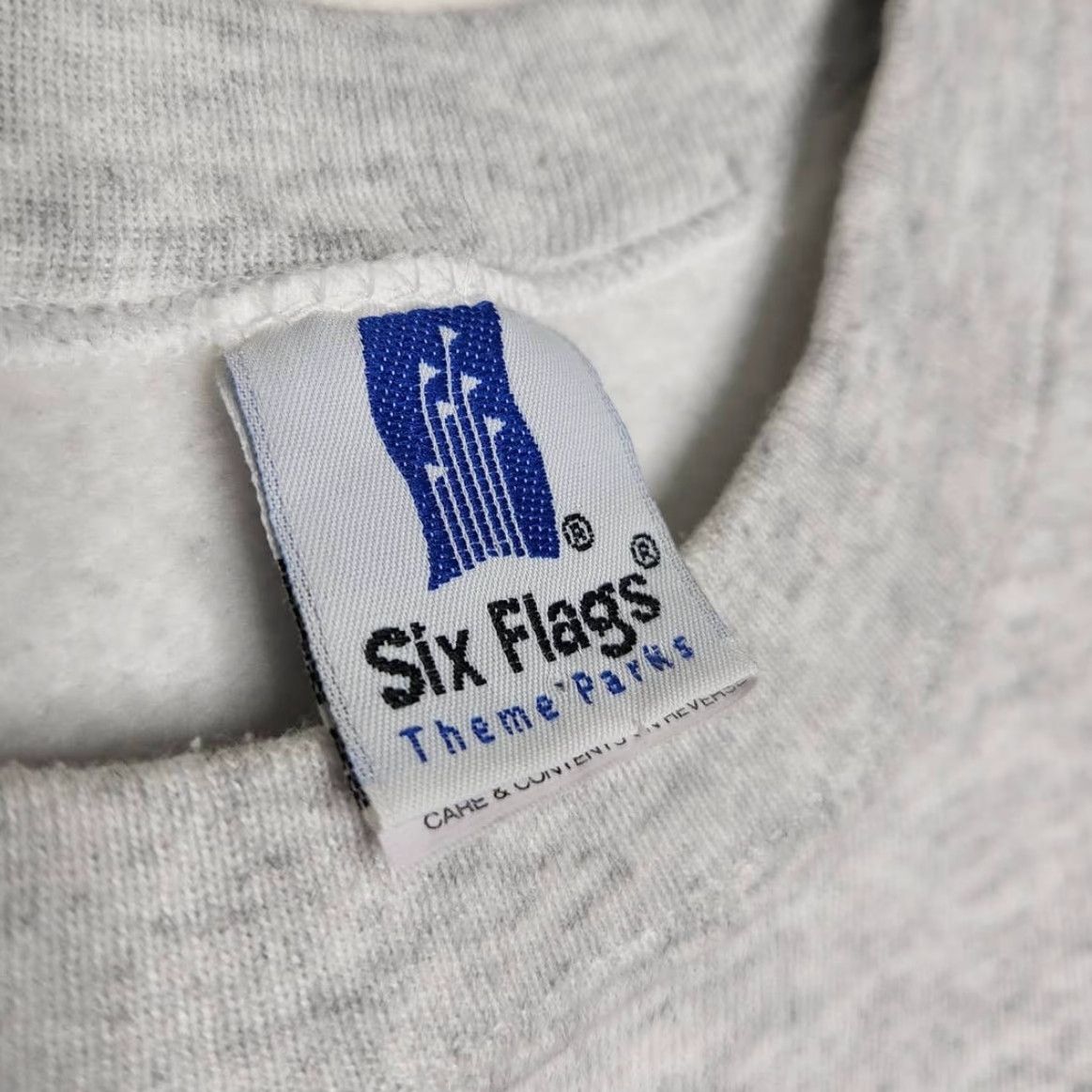 Vintage VINTAGE Looney Tunes Warner Bros Six Flags 90s Sleeveless Sweatshirt XXL Gray Unisex Adults Pullover Sweatshirt 2XL Size US XXL / EU 58 / 5 - 3 Thumbnail