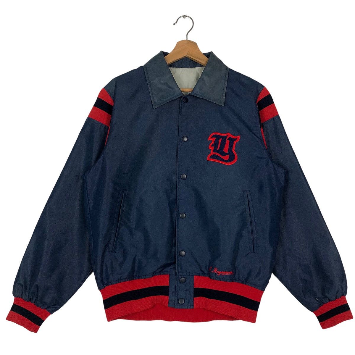 Japanese Brand 🔥Vintage Satin Bomber Jacket Descente Japan Made Big Logo Size US L / EU 52-54 / 3 - 1 Thumbnail