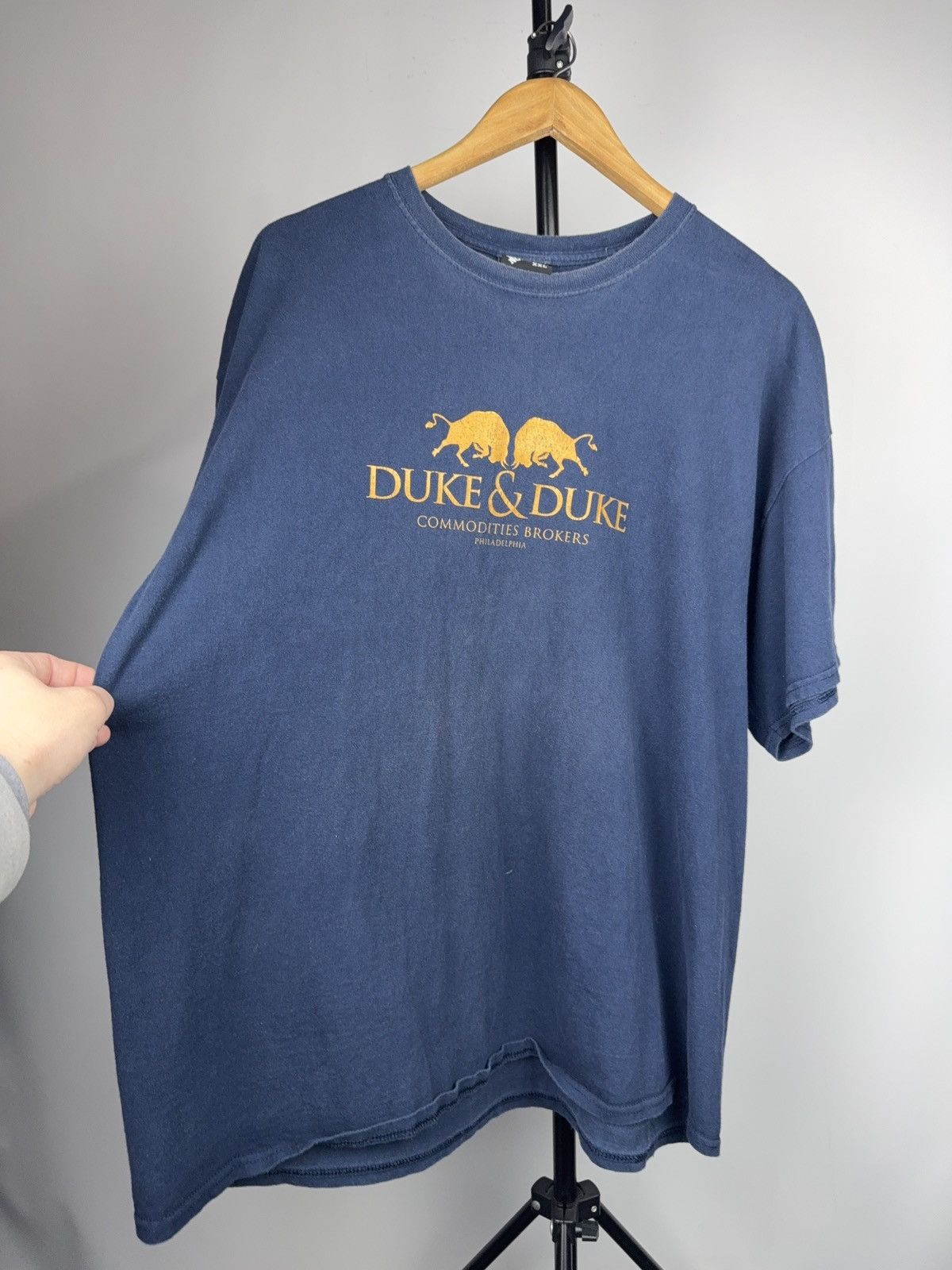 Vintage 90s Duke & Duke Commodities Brokers Trading Places T-Shirt Size US XXL / EU 58 / 5 - 11 Thumbnail