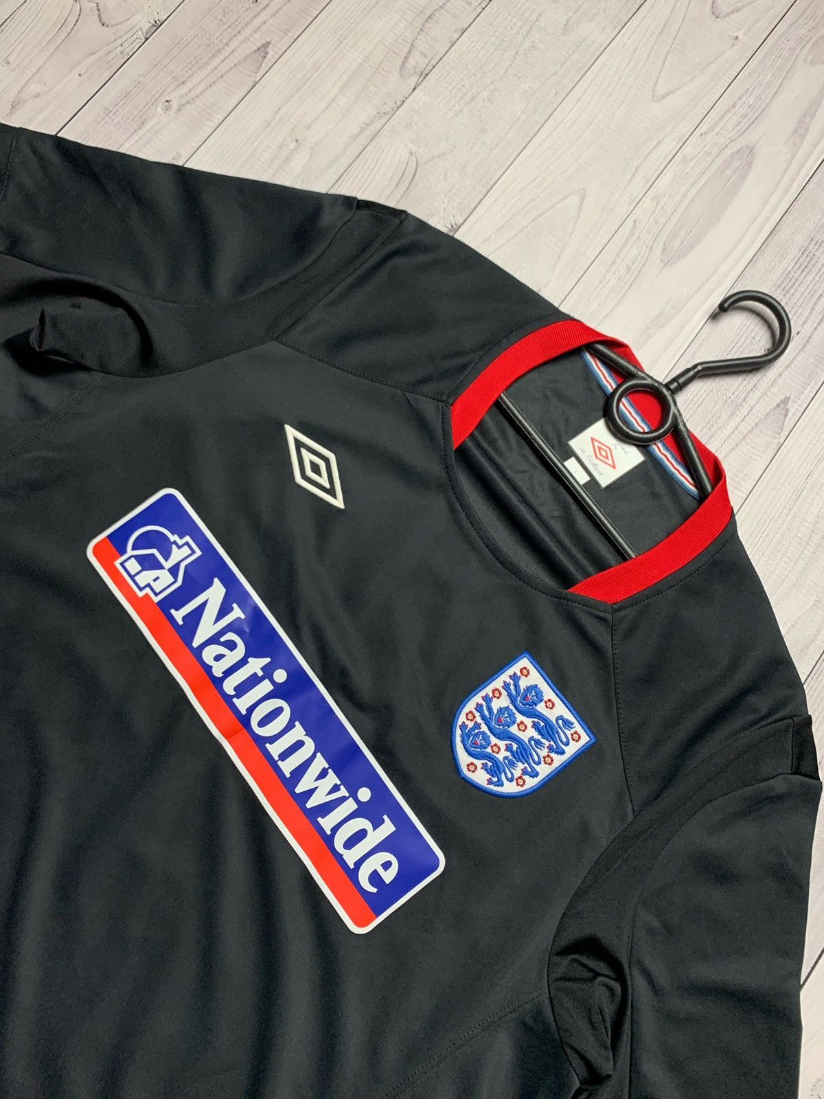 Umbro Umbro England vintage soccer jersey Size L Size US L / EU 52-54 / 3 - 2 Thumbnail