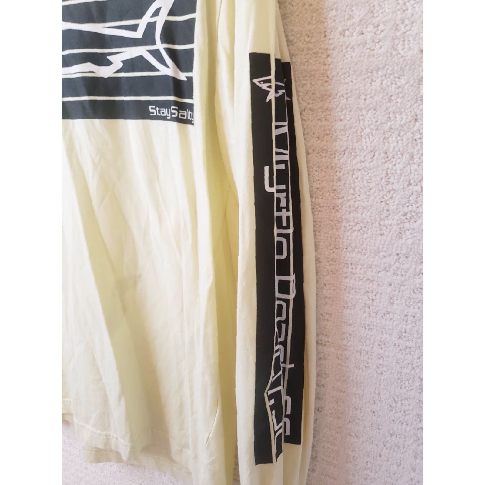 Vintage Southern Spirit Stay Salty Myrtle Beach SC T-Shirt Women S Long Sleeve Yellow 90s? Size S / US 4 / IT 40 - 7 Thumbnail