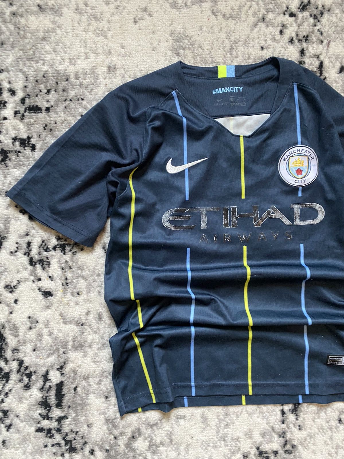 Nike × Vintage Manchester City De Bruyne 2015 2016 football soccer jersey Size US S / EU 44-46 / 1 - 6 Thumbnail