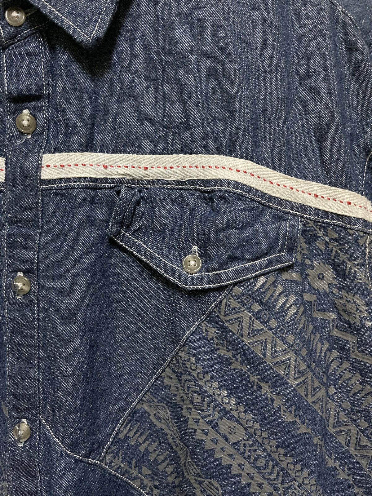 Japanese Brand Drug Stores Denim Shirt Hybrid Printed Size US XL / EU 56 / 4 - 6 Thumbnail