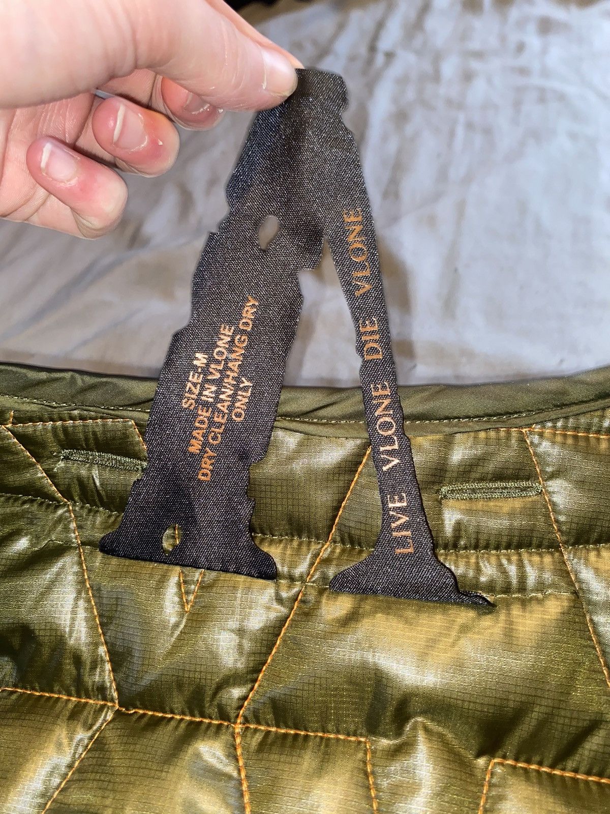 Vlone Vlone Green V logo quilted jacket Size US M / EU 48-50 / 2 - 4 Thumbnail