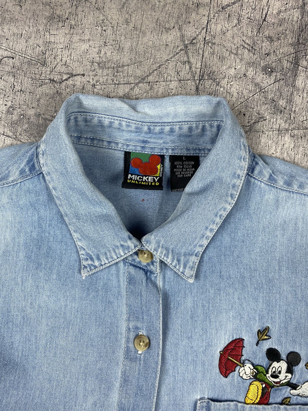 Disney Vintage Disney Mickey Mouse Denim Button Up Shirts Size US L / EU 52-54 / 3 - 8 Thumbnail