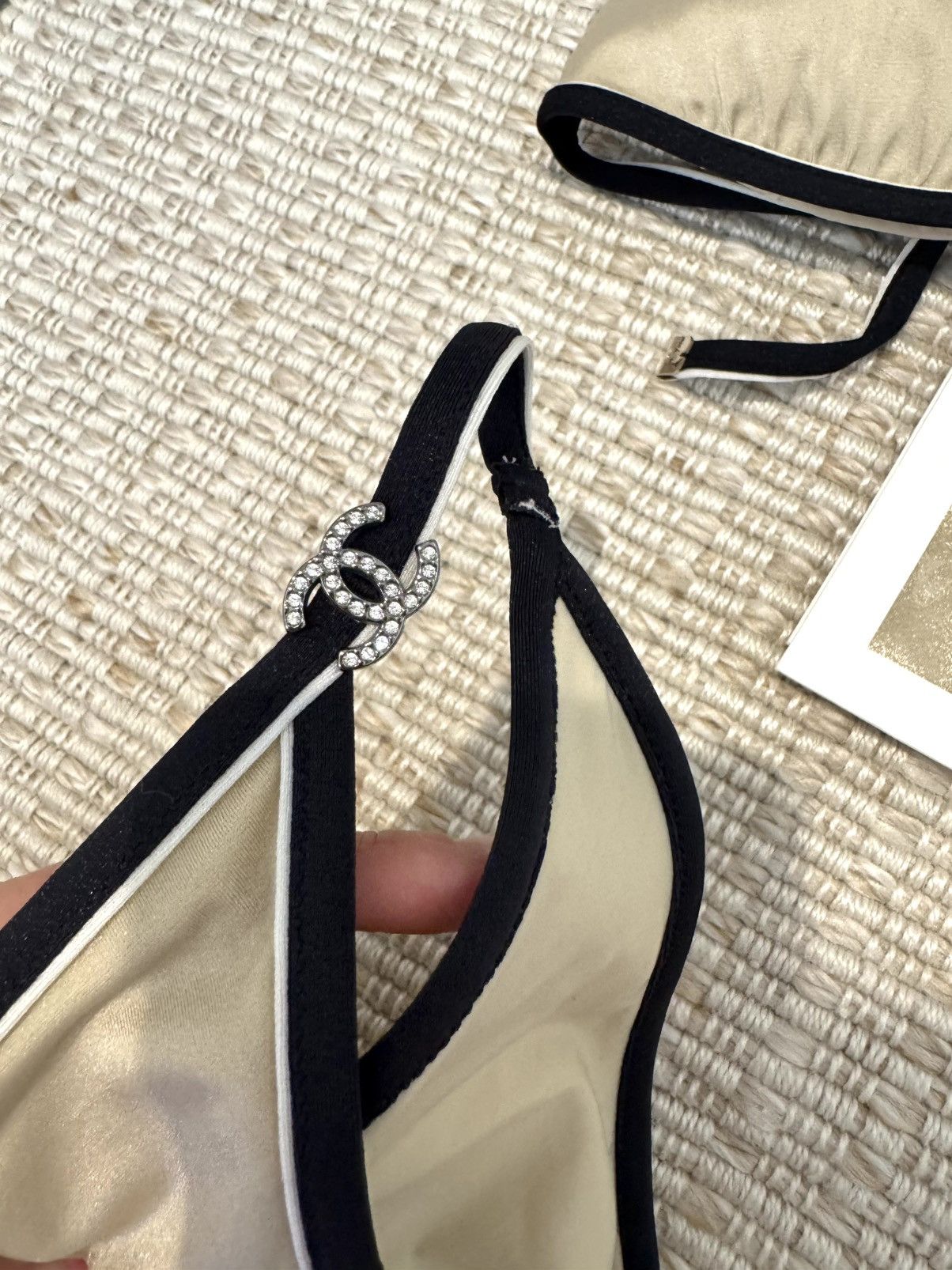Chanel Chanel 25M swimwear szie 36 Size XS / US 0-2 / IT 36-38 - 4 Thumbnail