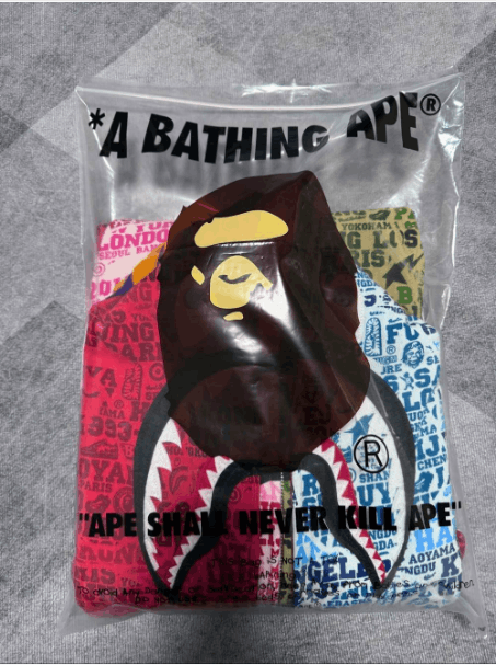 Bape Bape Shark Hooded Jacket Size US L / EU 52-54 / 3 - 6 Thumbnail