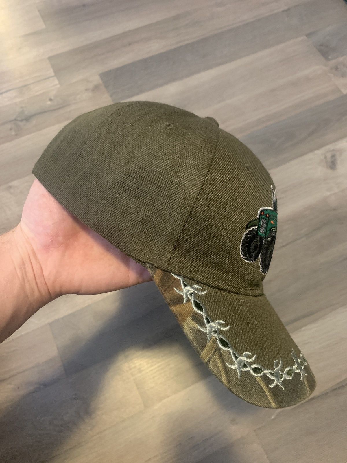 Realtree Crazy Y2K embroidered realtree tractor hat Size ONE SIZE - 2 Thumbnail