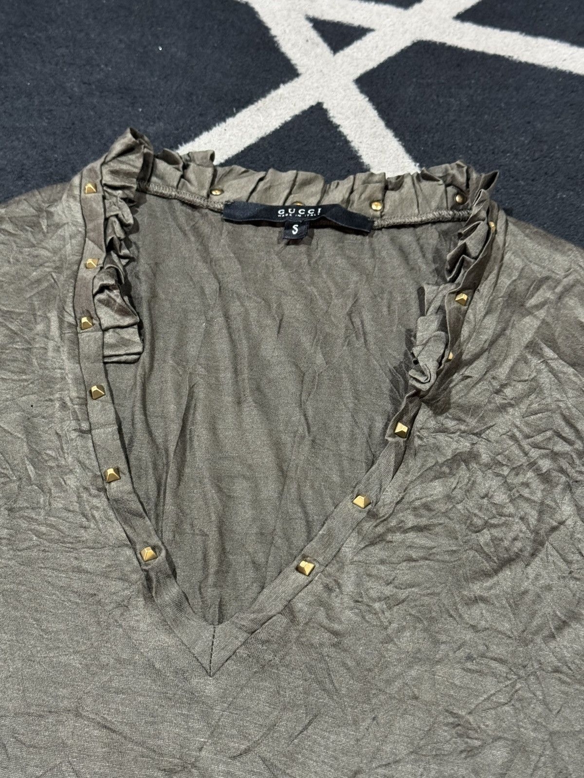 Gucci Gucci 2003 Studded Cuff Loop Top Tom Ford Size S / US 4 / IT 40 - 4 Thumbnail