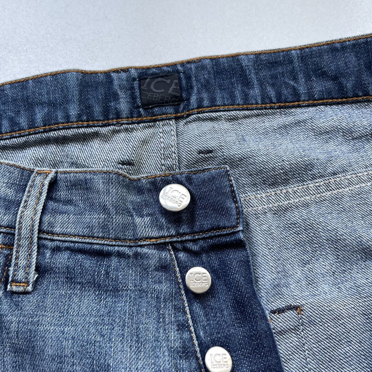 Iceberg Iceberg Ice Distressed Cotton Denim Vintage Jeans Washed Size US 33 - 9 Thumbnail