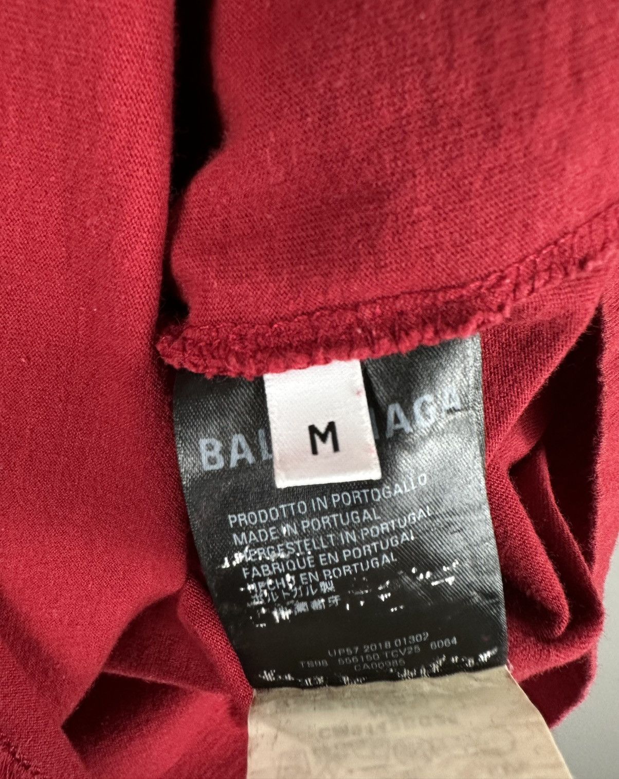Balenciaga Balenciaga - 2018 Oversized - Small Chest Logo Tee Size US M / EU 48-50 / 2 - 12 Thumbnail