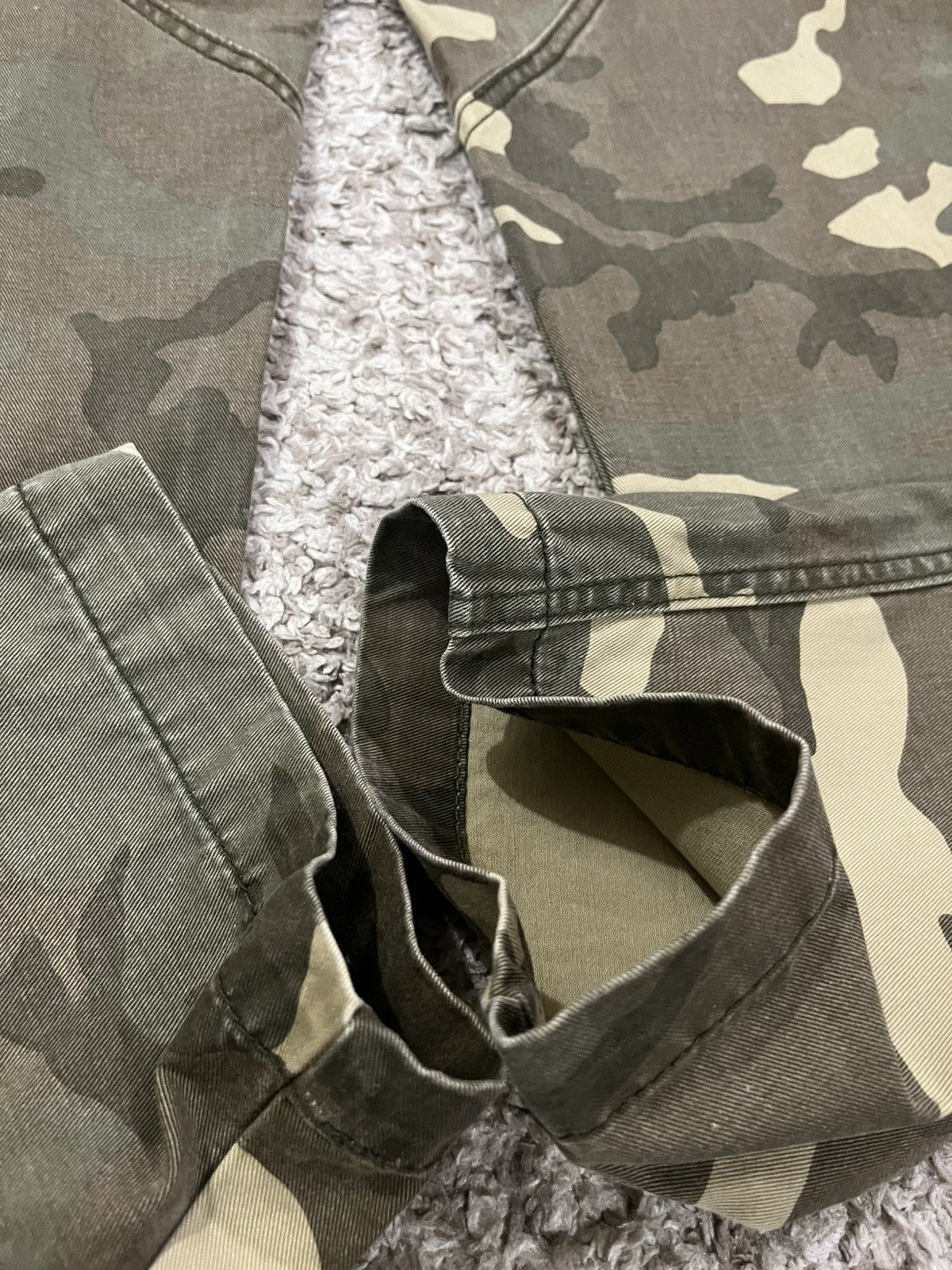 If Six Was Nine AK Army Camo Cargo Pants – 6 Pocket Military Style – Size 33 Size US 33 - 10 Thumbnail