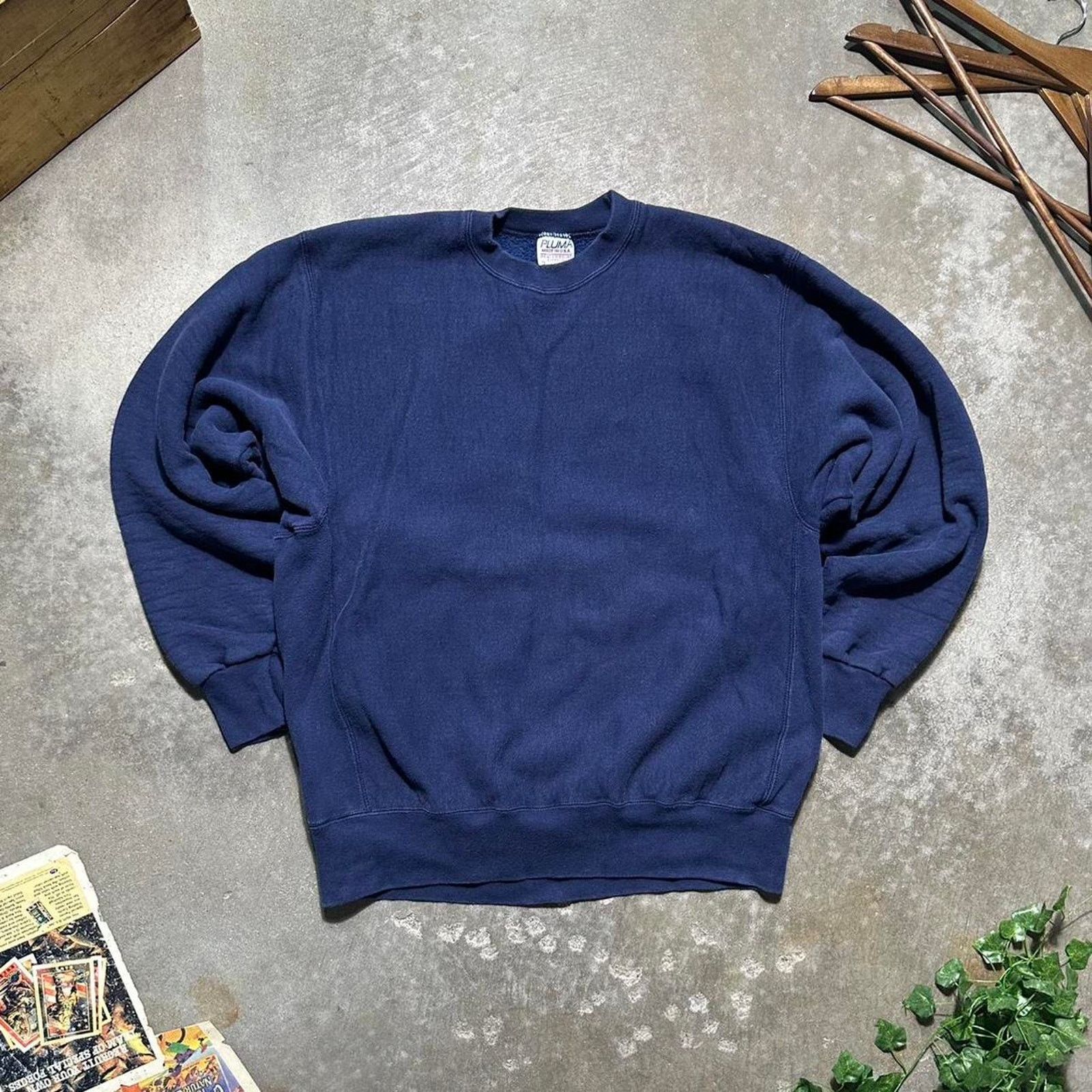 Hanes Vintage 90s Pluma Navy Blue Blank Crewneck USA Sweatshirt Size US XL / EU 56 / 4 - 1 Thumbnail