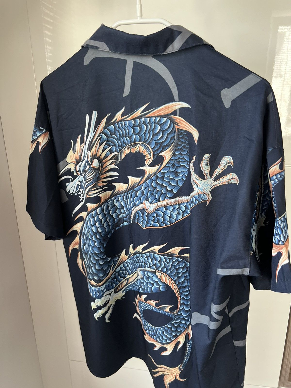 Affliction ‼️Archival Japanese Style Dragon Y2k Lite Weight Silk Tee‼️ Size US L / EU 52-54 / 3 - 6 Thumbnail