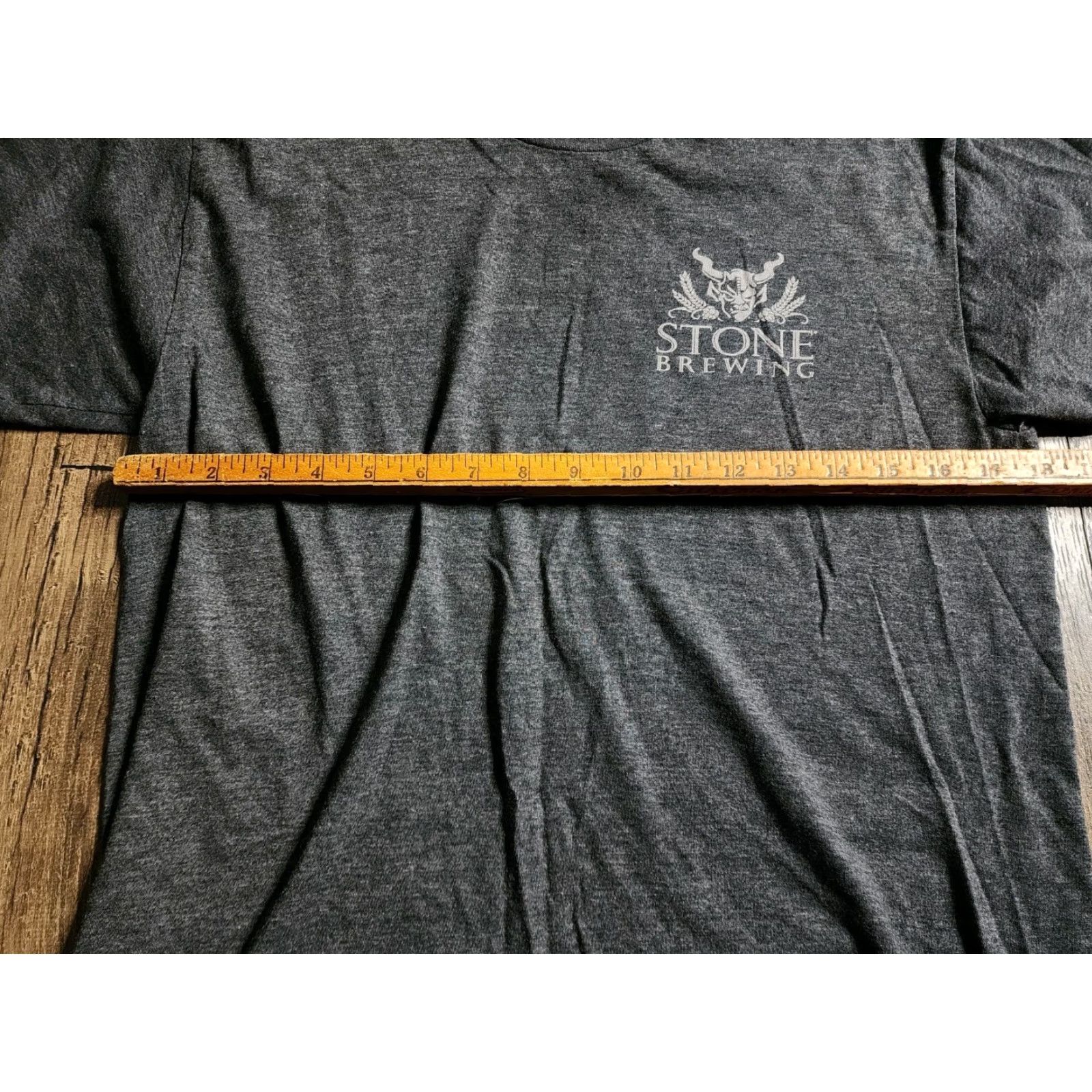 CO Mens M Stone Brewing Gargoyle T Shirt Double Sided Shirt Mens Beige/Gray Stone Brewing Gargoyle Double-Sided T-Shirt Size US M / EU 48-50 / 2 - 2 Thumbnail
