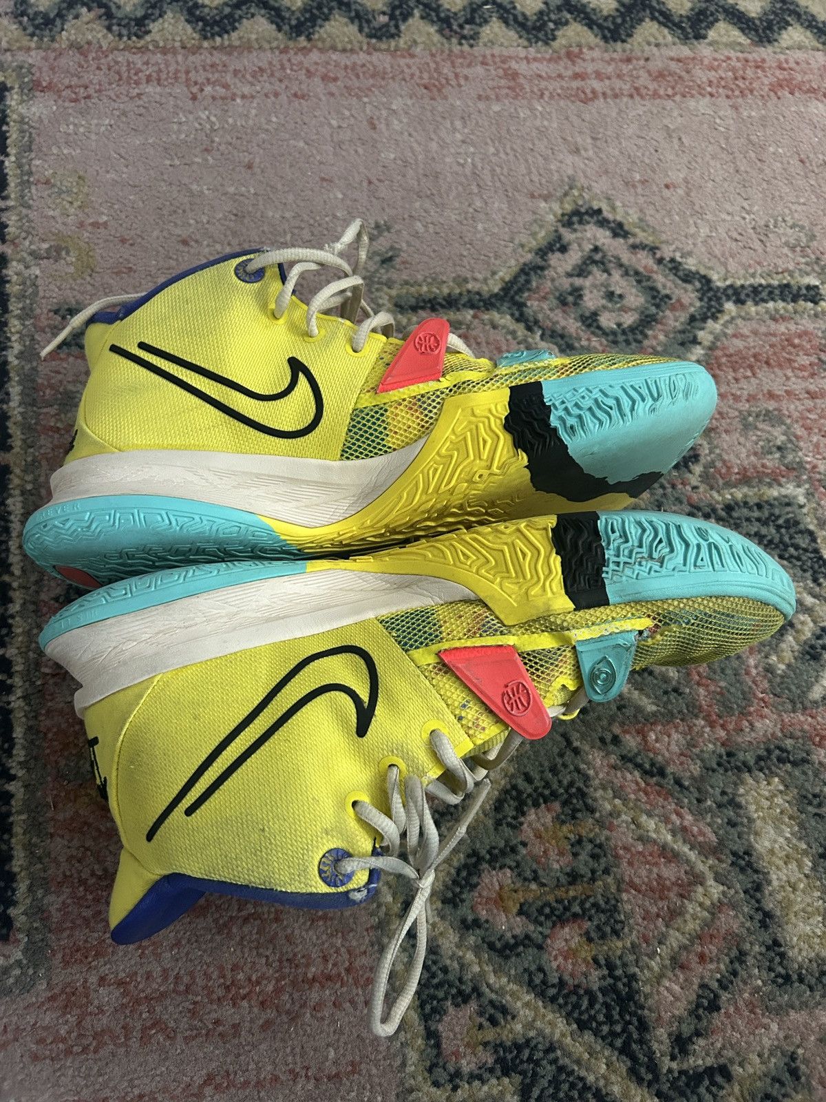 Nike Nike Kyrie 7 1 World 1 People Size US 12 / EU 45 - 4 Thumbnail