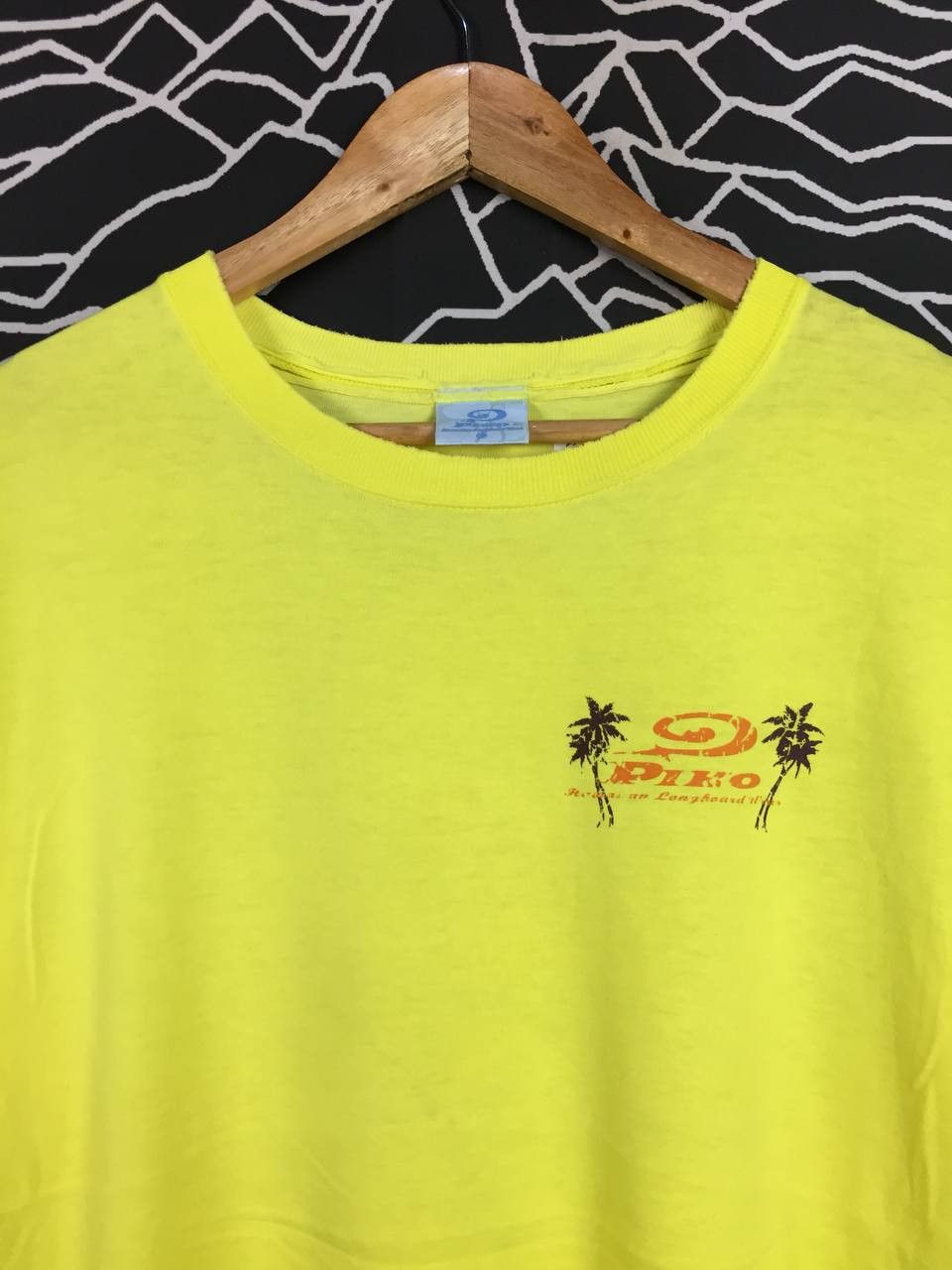 Vintage Vtg Piko Hawaiian Longboard Wear Tropical Graphic Surf Tee Size US L / EU 52-54 / 3 - 8 Thumbnail