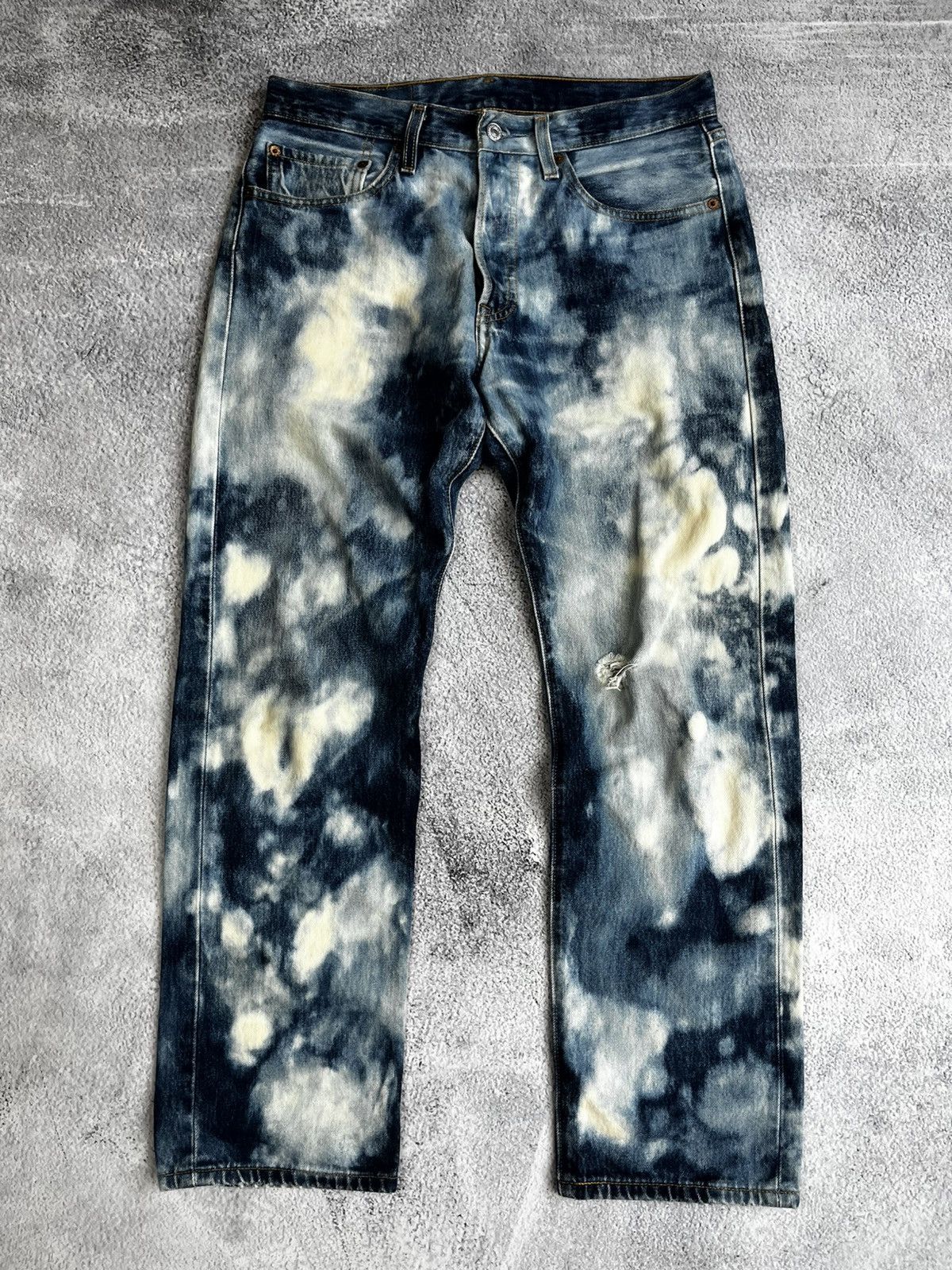 Levi's Vintage Levis 501 Distressed Jeans Size US 32 / EU 48 - 1 Thumbnail