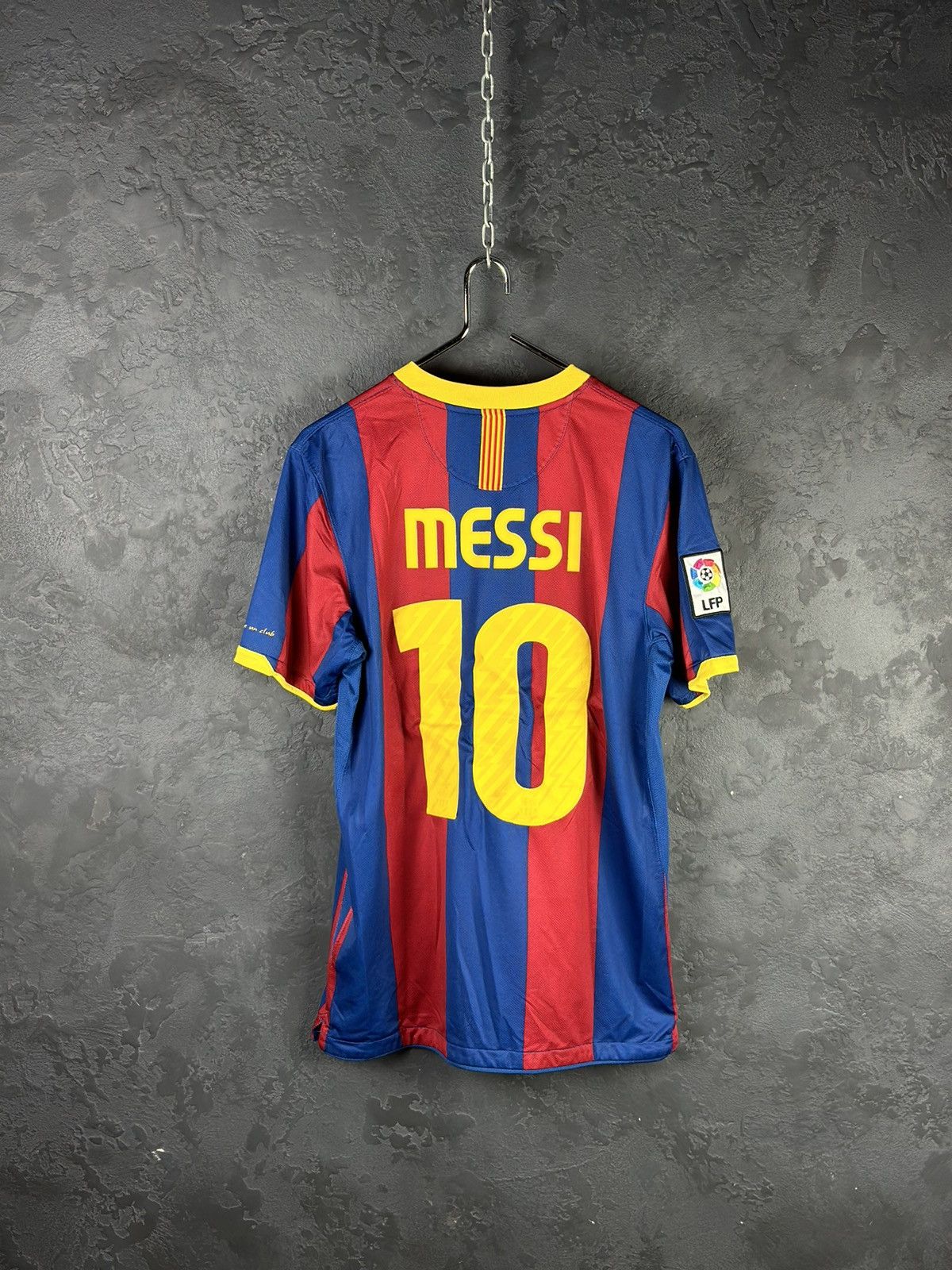 Other Rare!! Messi Barcelona 2010 2011 Home Soccer Jersey Shirt Size US M / EU 48-50 / 2 - 2 Thumbnail