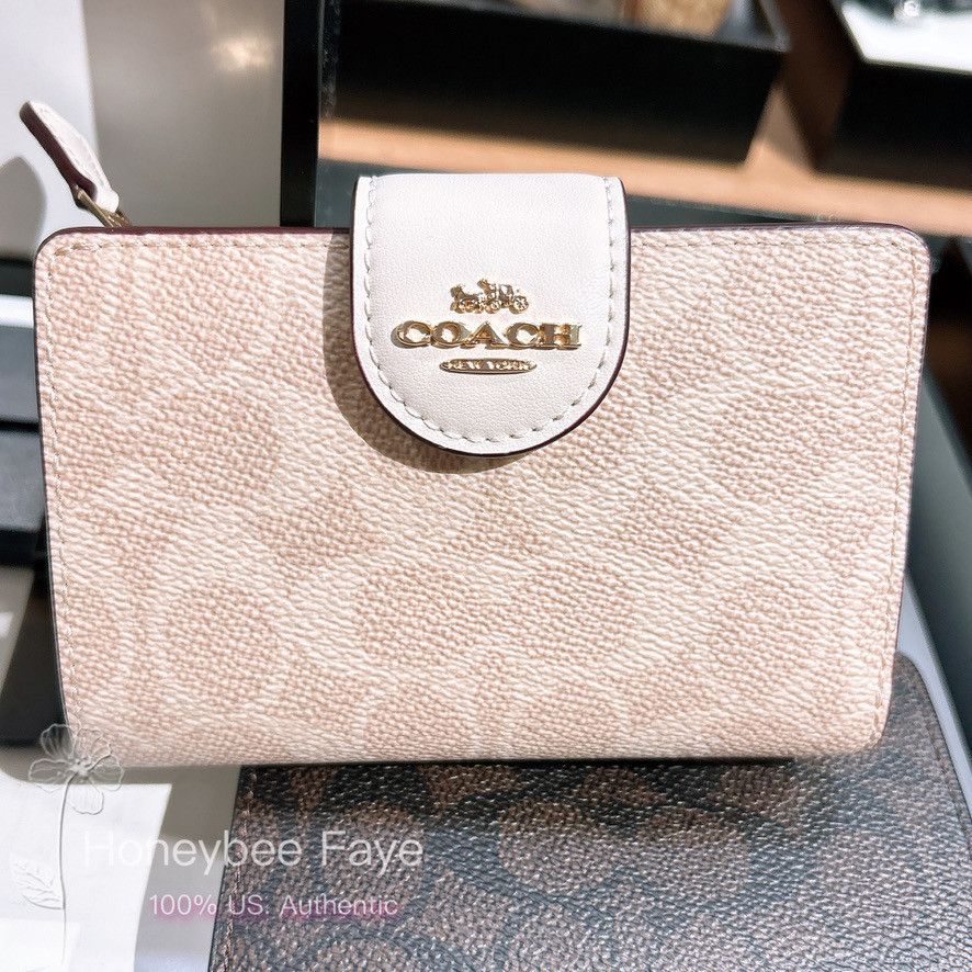 Coach Medium Corner Zip Wallet In Signature Canvas CW786 Size ONE SIZE - 2 Thumbnail