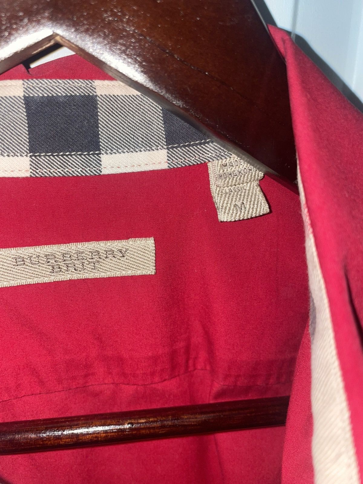 Burberry Red Burberry button up Size US M / EU 48-50 / 2 - 3 Thumbnail