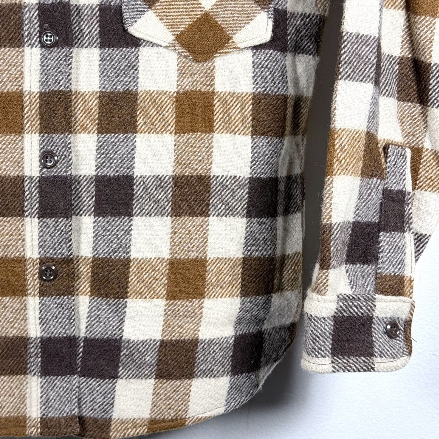 Vintage VINTAGE L.L. Bean Shirt Brown Plaid Long Sleeve Button-Up Women's Size 12 Size XL / US 12-14 / IT 48-50 - 5 Thumbnail