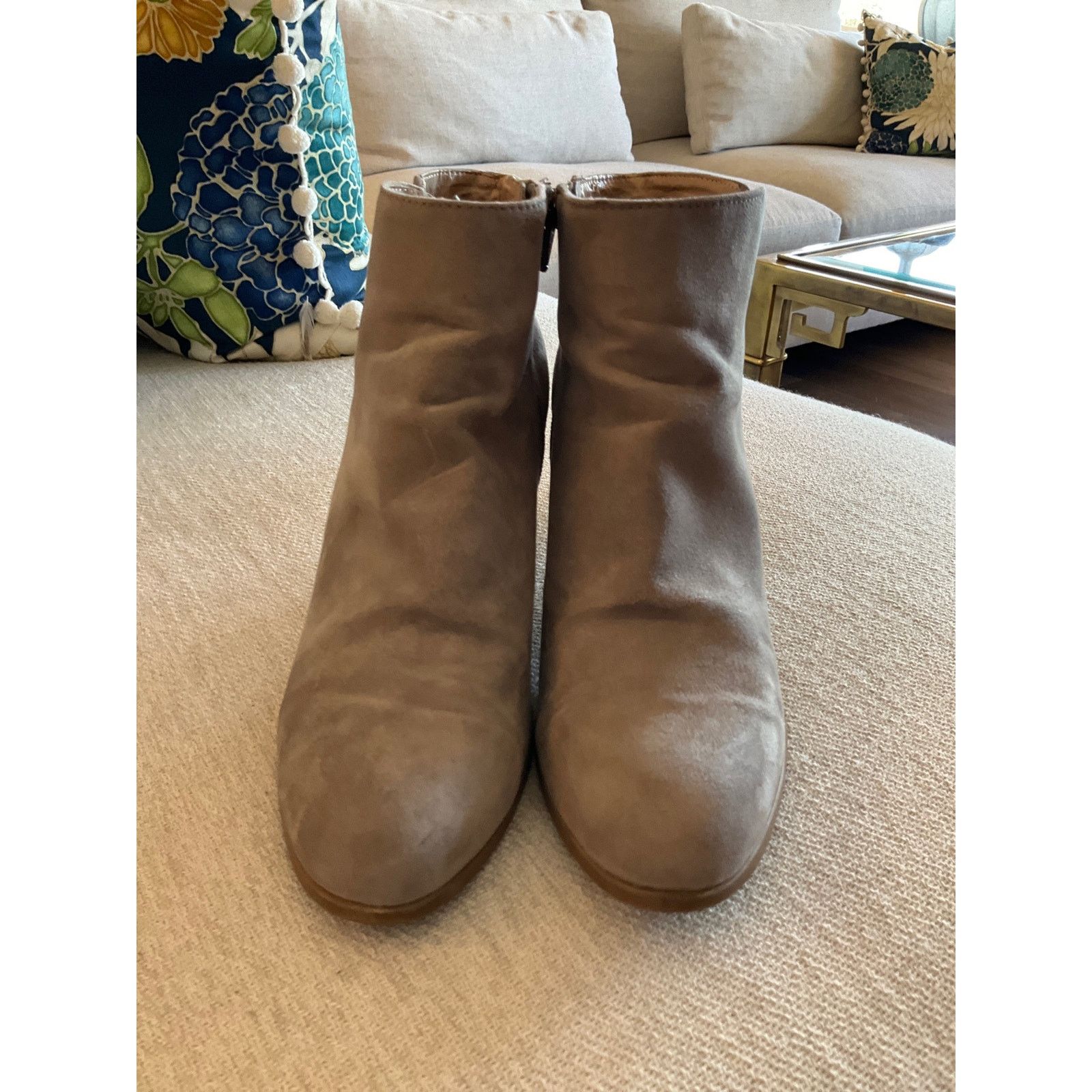 Banana Republic Womens’ Banana Republic booties, 9 Size US 9 / IT 39 - 2 Thumbnail