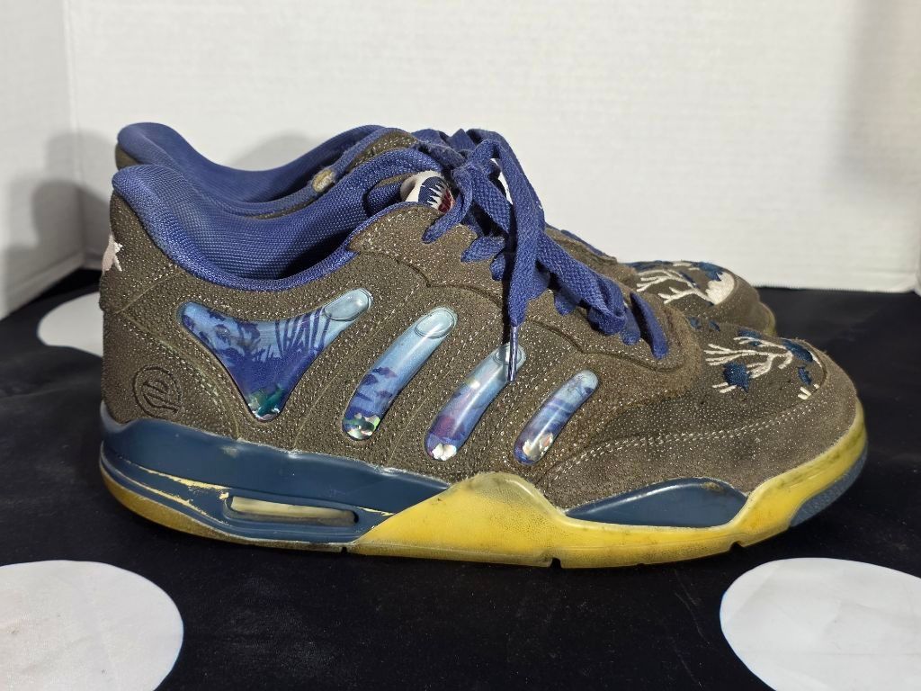 ESENES WORLDWIDE ESENES Worldwide Aquariums sneakers in a navy and brown colo Size US 9.5 / EU 42-43 - 1 Thumbnail