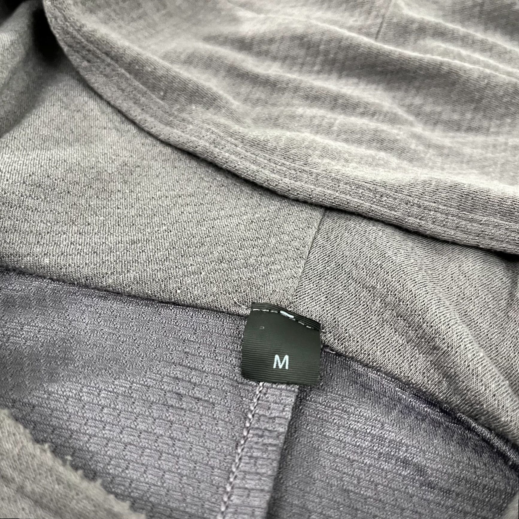 Lululemon Lululemon Conflux Pullover Hoodie Mens Medium Graphite Purple Office Travel Gym Size US M / EU 48-50 / 2 - 7 Thumbnail