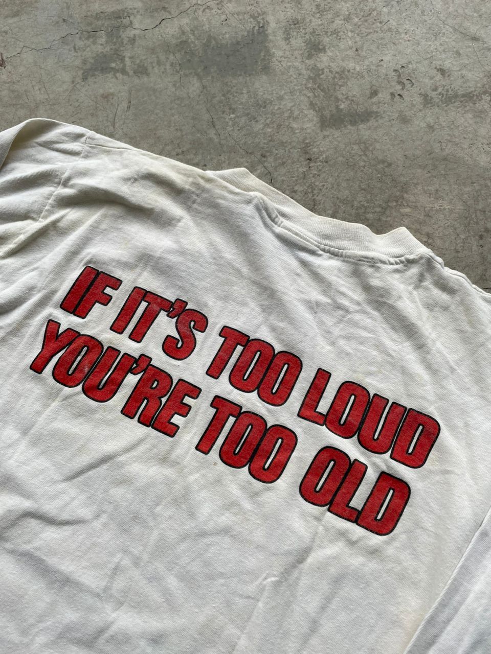 Band Tees Vintage 80s Kiss Animalize 'If Its Too Loud You're Too Old' Size US M / EU 48-50 / 2 - 4 Thumbnail