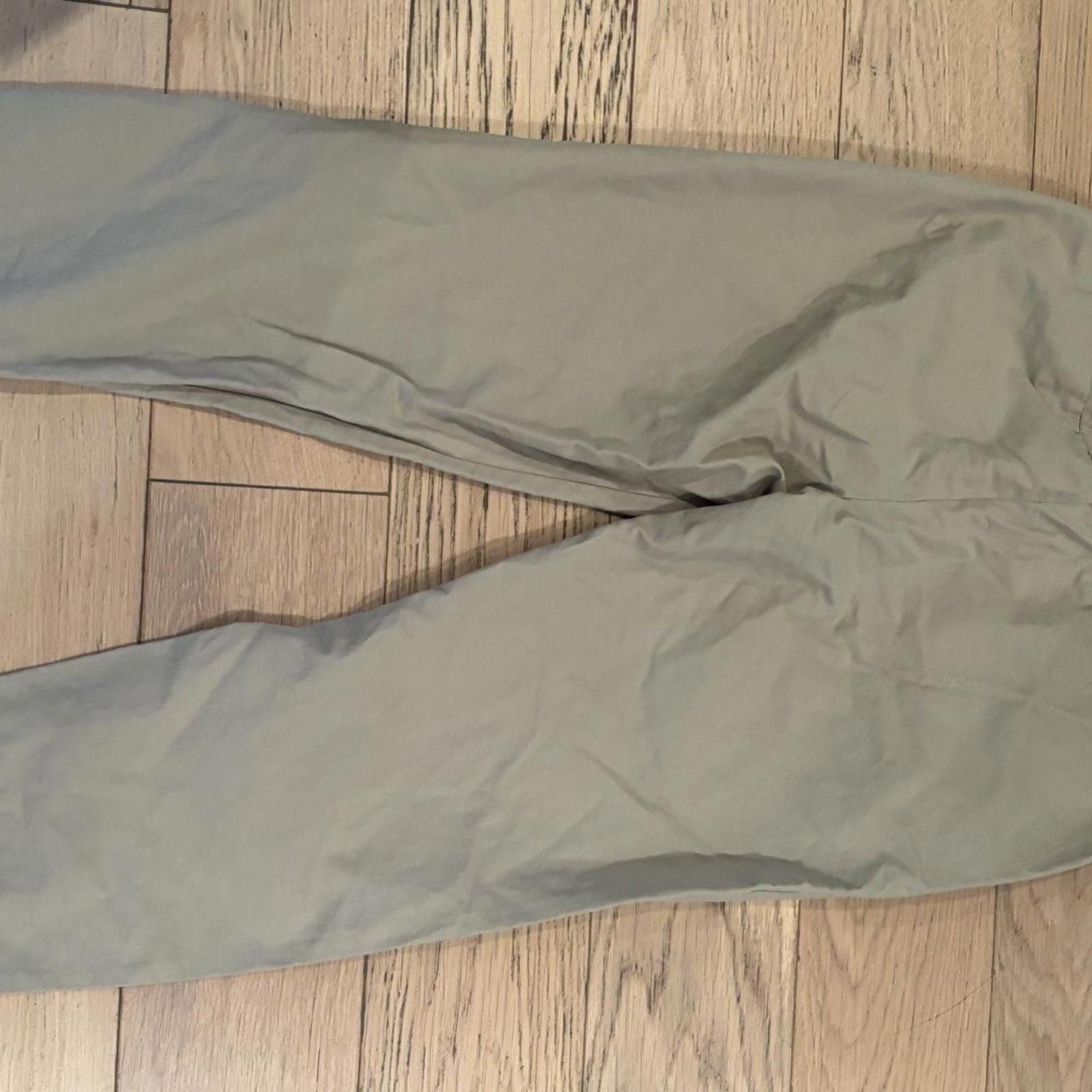 Topman Topman Tapered Khaki Joggers Size US 32 / EU 48 - 3 Thumbnail