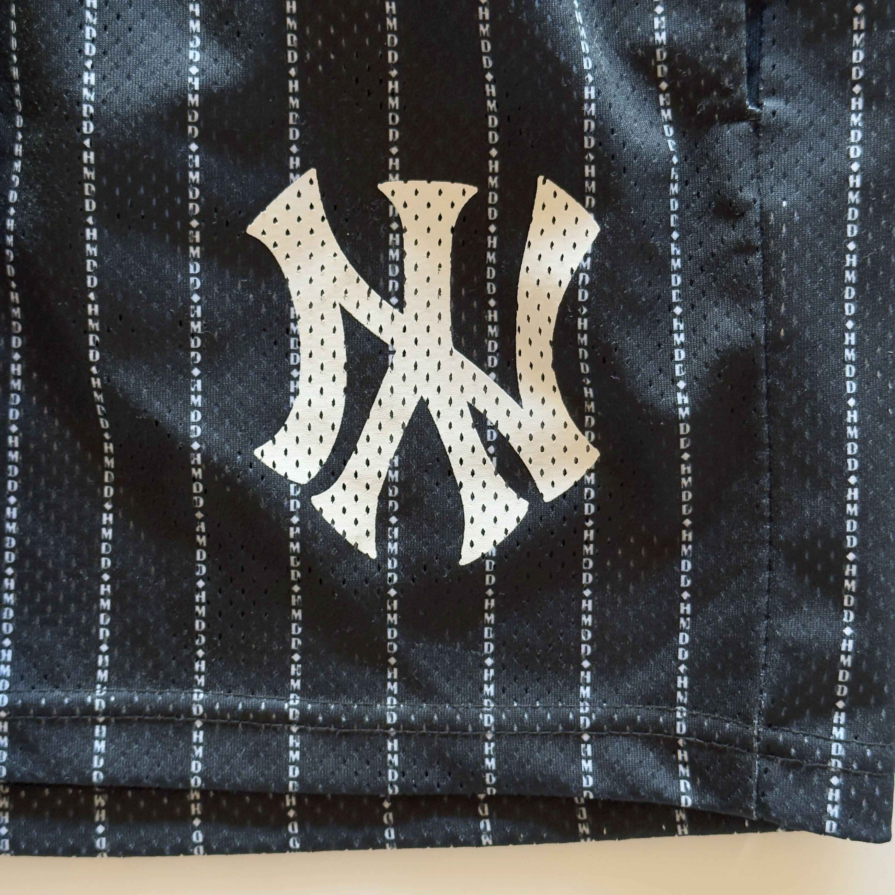 HMDD HMDD NY Yankees Mesh Shorts (Size S) Size US 30 / EU 46 - 3 Thumbnail