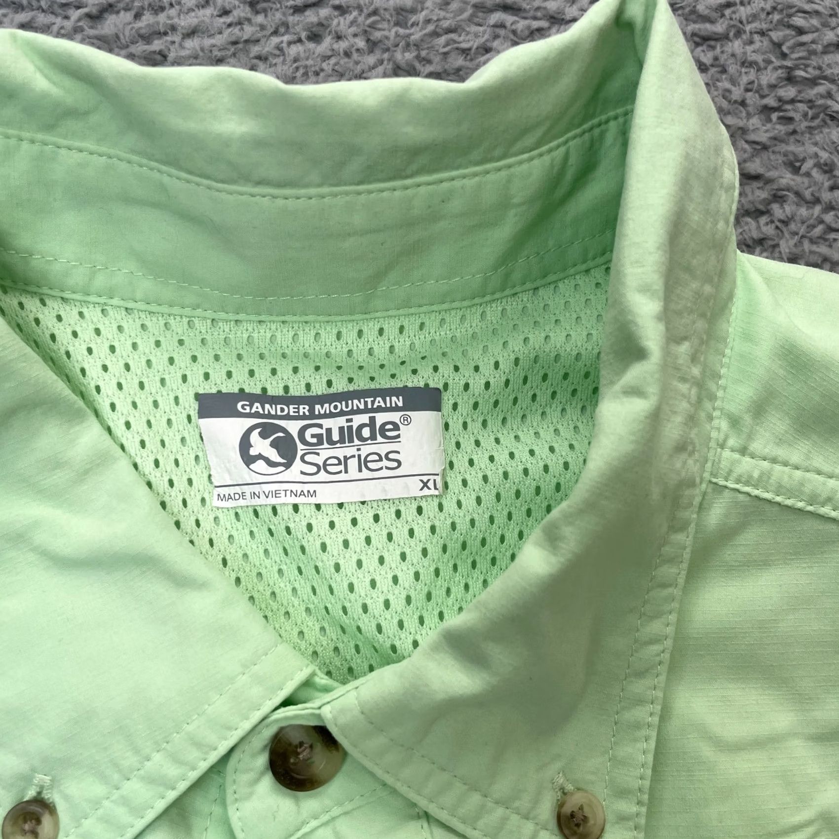 Vintage Gander Mountain Shirt Mens XL Green Nylon Button-Up Short Sleeve Collared Vented Pockets 52 Chest Regular Fit Size US XL / EU 56 / 4 - 3 Thumbnail