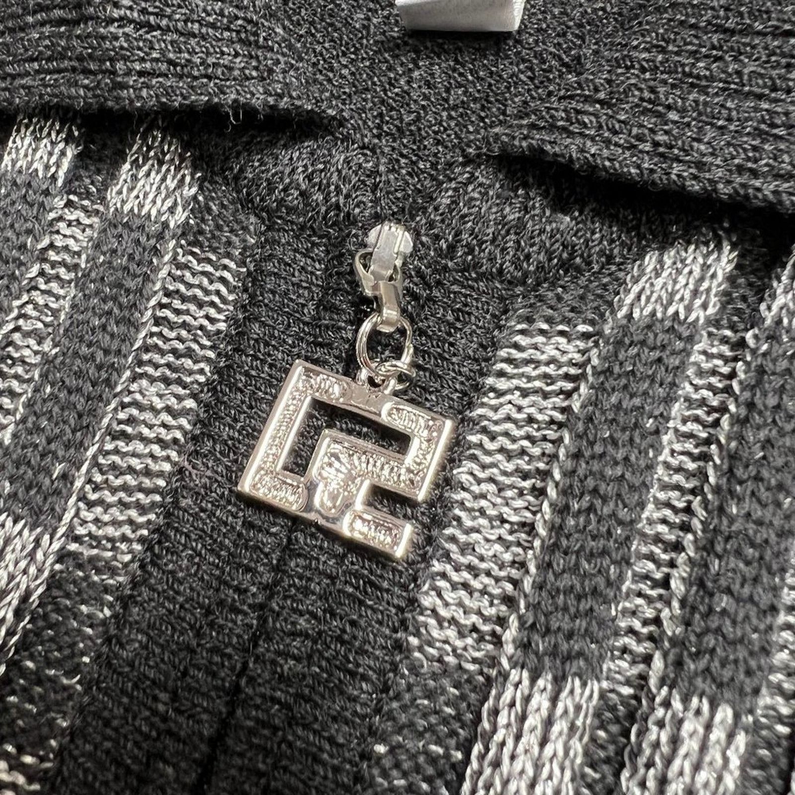 Other St. John Sport Marie Gray Wool Cardigan Studded S Size S / US 4 / IT 40 - 8 Thumbnail