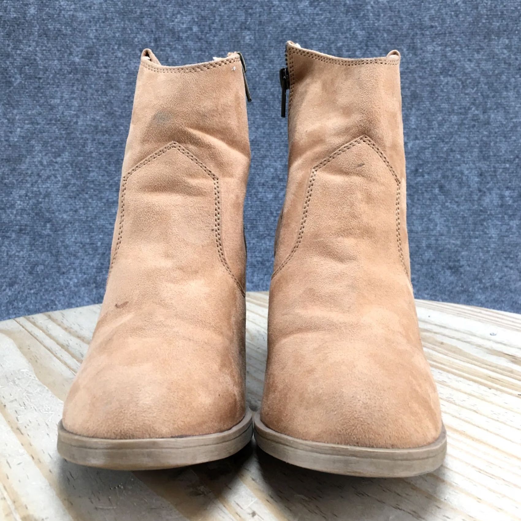 H&M Divided by H&M Boots Womens 41 Casual Side Zip Block Heels Ankle Bootie Brown Shoes Bootie Womens 41 Brown Size US 10 / IT 40 - 7 Thumbnail